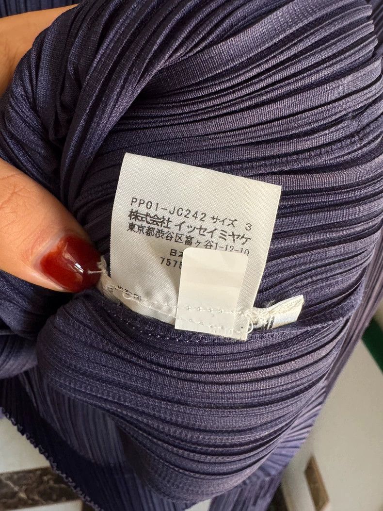 Issey Miyake Issey Miyake size:3 Deep purple pleated zipper cardigan Size XS / US 0-2 / IT 36-38 - 4 Thumbnail
