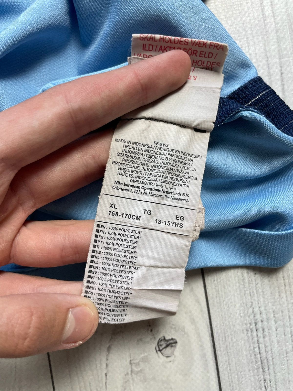 Vintage Vintage Nike Manchester City 33 Jesus soccer jersey size Xs Size US XS / EU 42 / 0 - 8 Thumbnail