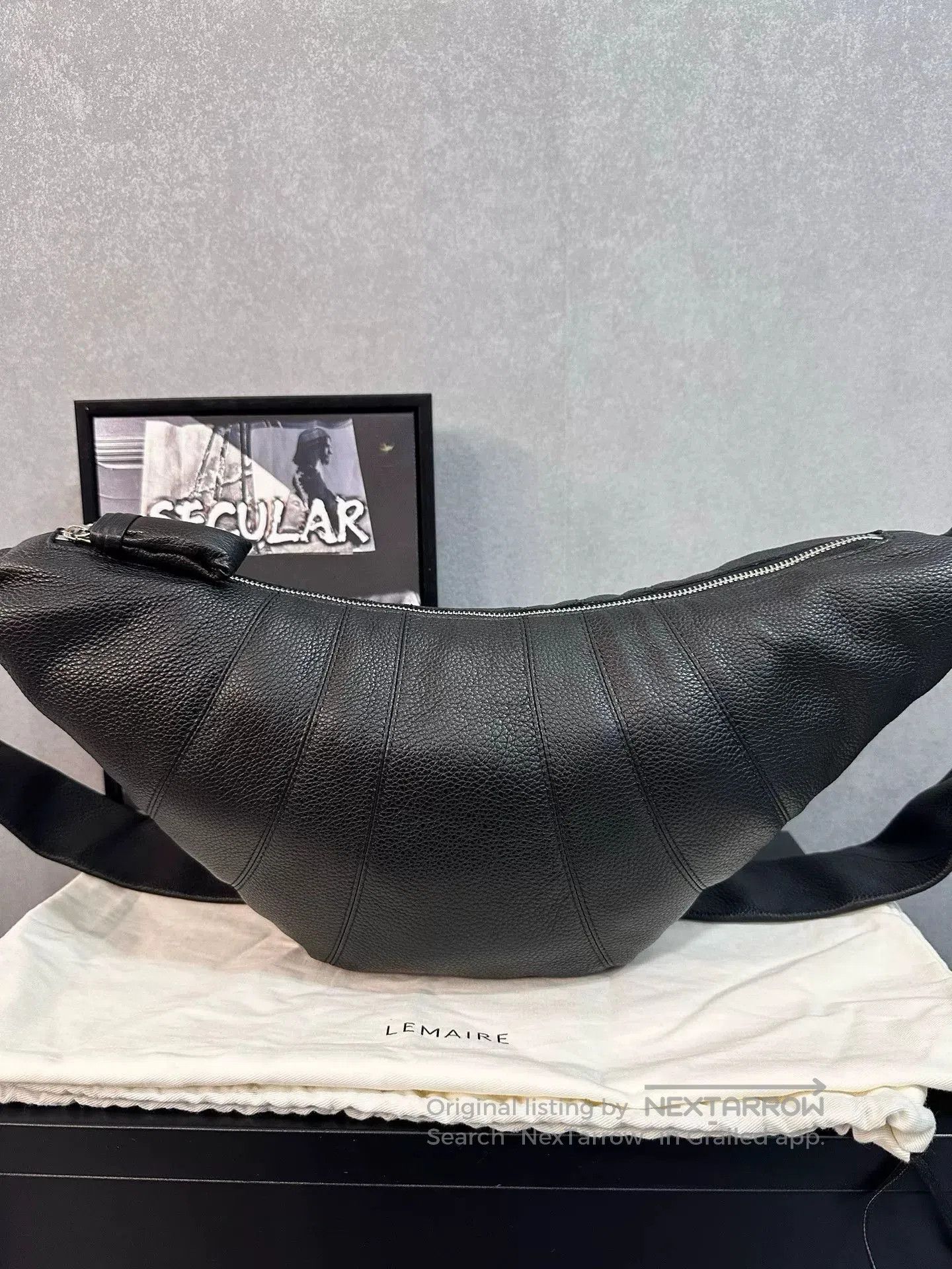 Lemaire Lemaire Black Croissant Bag. Size ONE SIZE - 4 Thumbnail