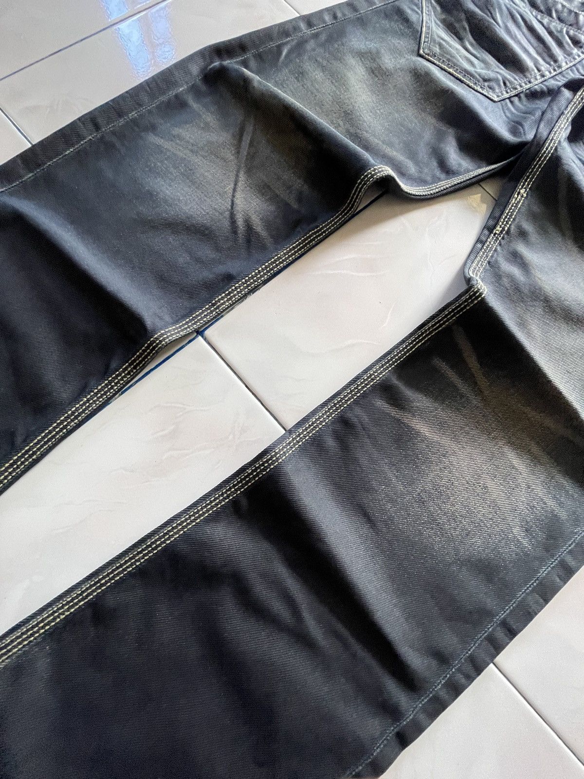 GOSTAR DE FUGA × semanticdesign Urban Craft Waxed Coated Contrast Triple Stitch Jeans Size US 30 / EU 46 - 5 Thumbnail