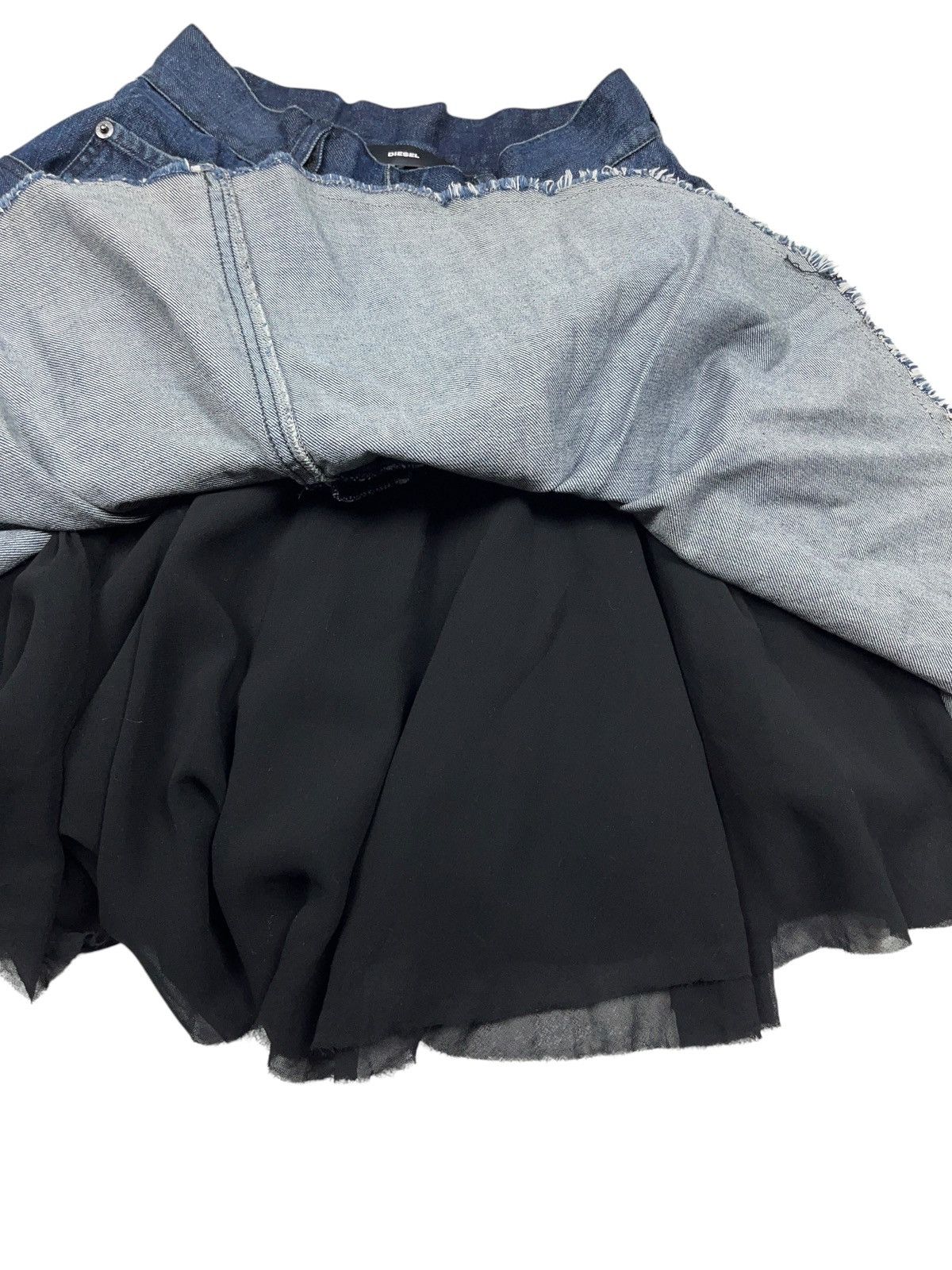 Diesel × Vintage Vintage y2k Diesel Pleated Denim Skirt Size 27" / US 4 / IT 40 - 4 Thumbnail