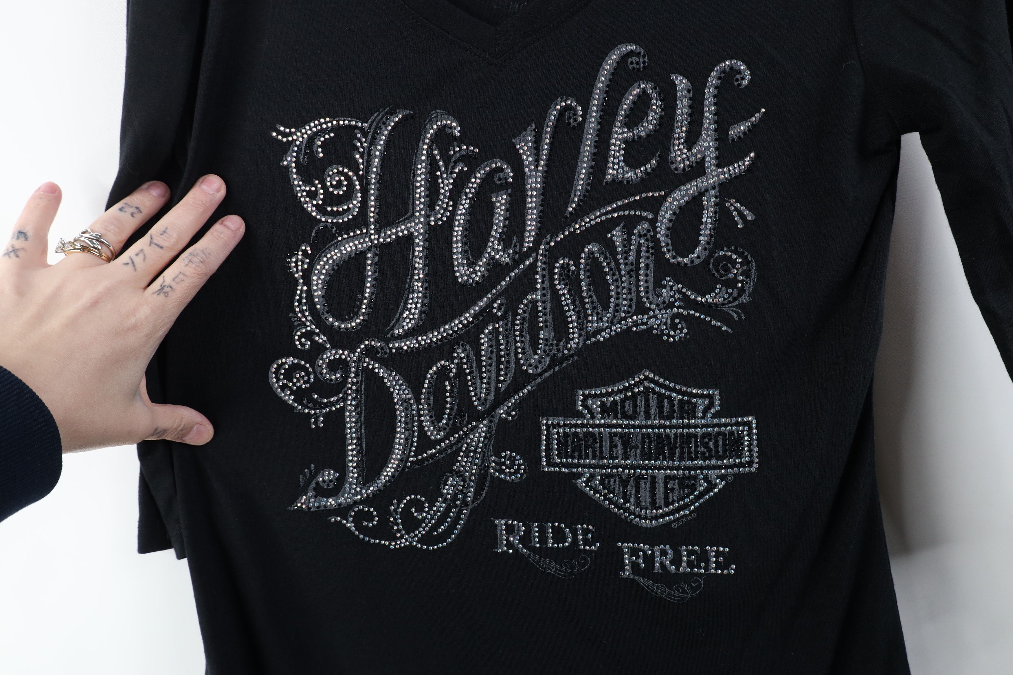 Harley Davidson Y2K Harley Davidson Sequin Knit Raglan T-Shirt Black Size S / US 4 / IT 40 - 4 Thumbnail