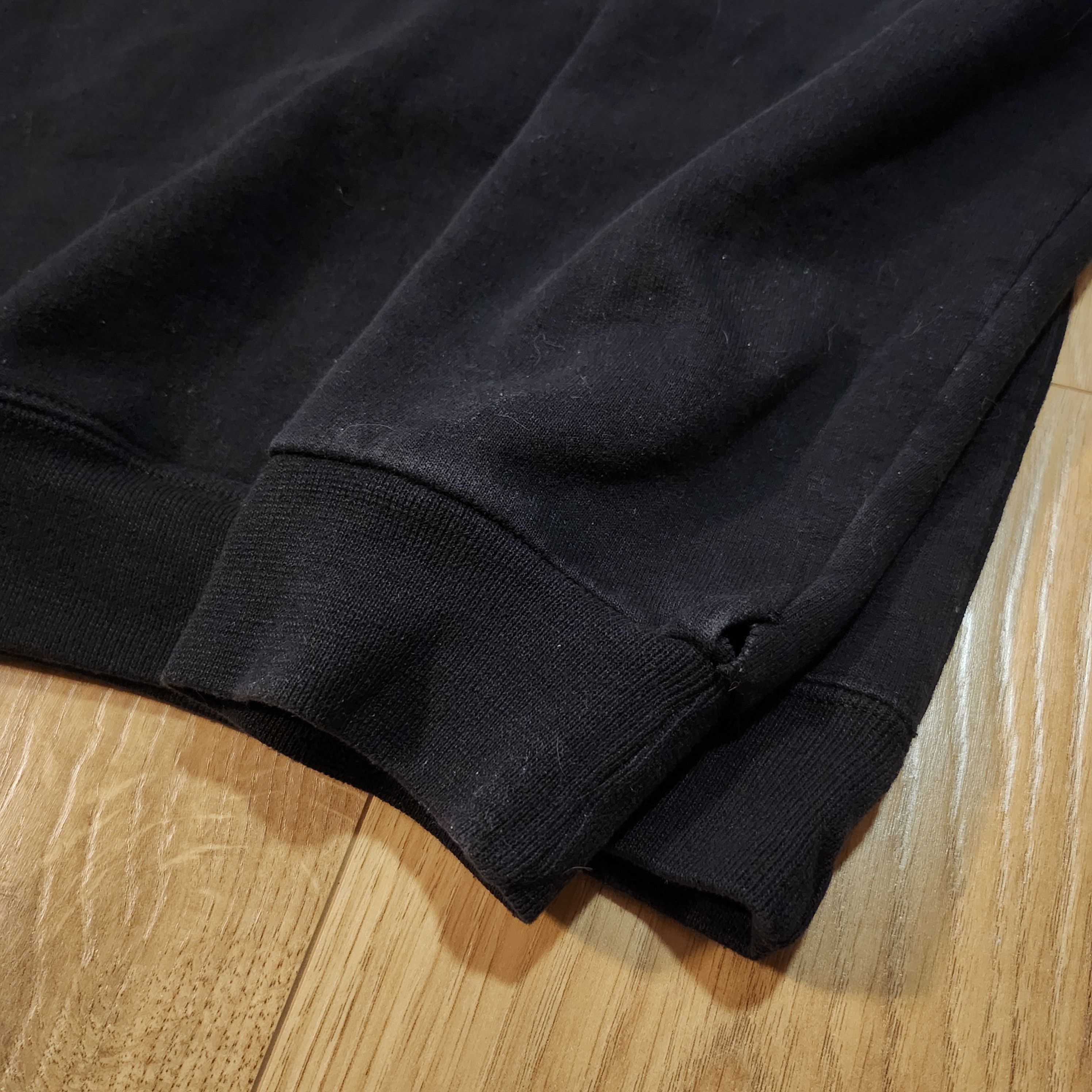 Champion Black Embroidery Basic Hoodie Size US S / EU 44-46 / 1 - 5 Thumbnail
