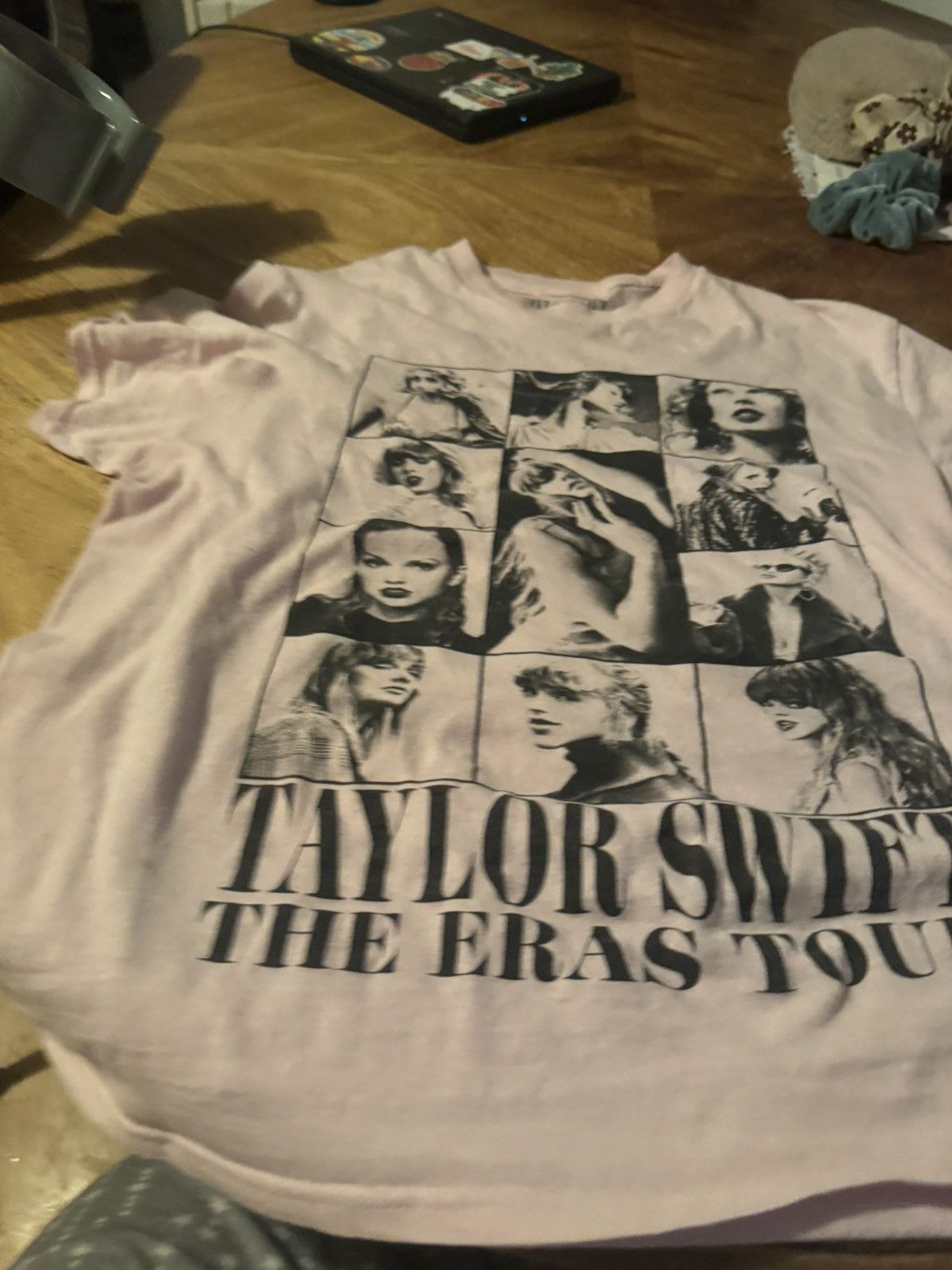 Other Pink Taylor Swift The Eras Tour 2023-2024 T-Shirt Size M Size M / US 6-8 / IT 42-44 - 1 Thumbnail