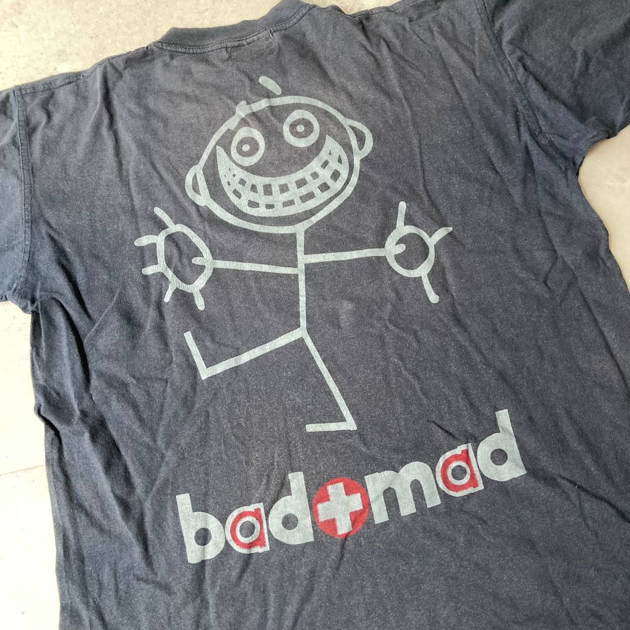 Vintage Vintage Bad Mad Hardwear Faded Tee Size US XL / EU 56 / 4 - 7 Thumbnail