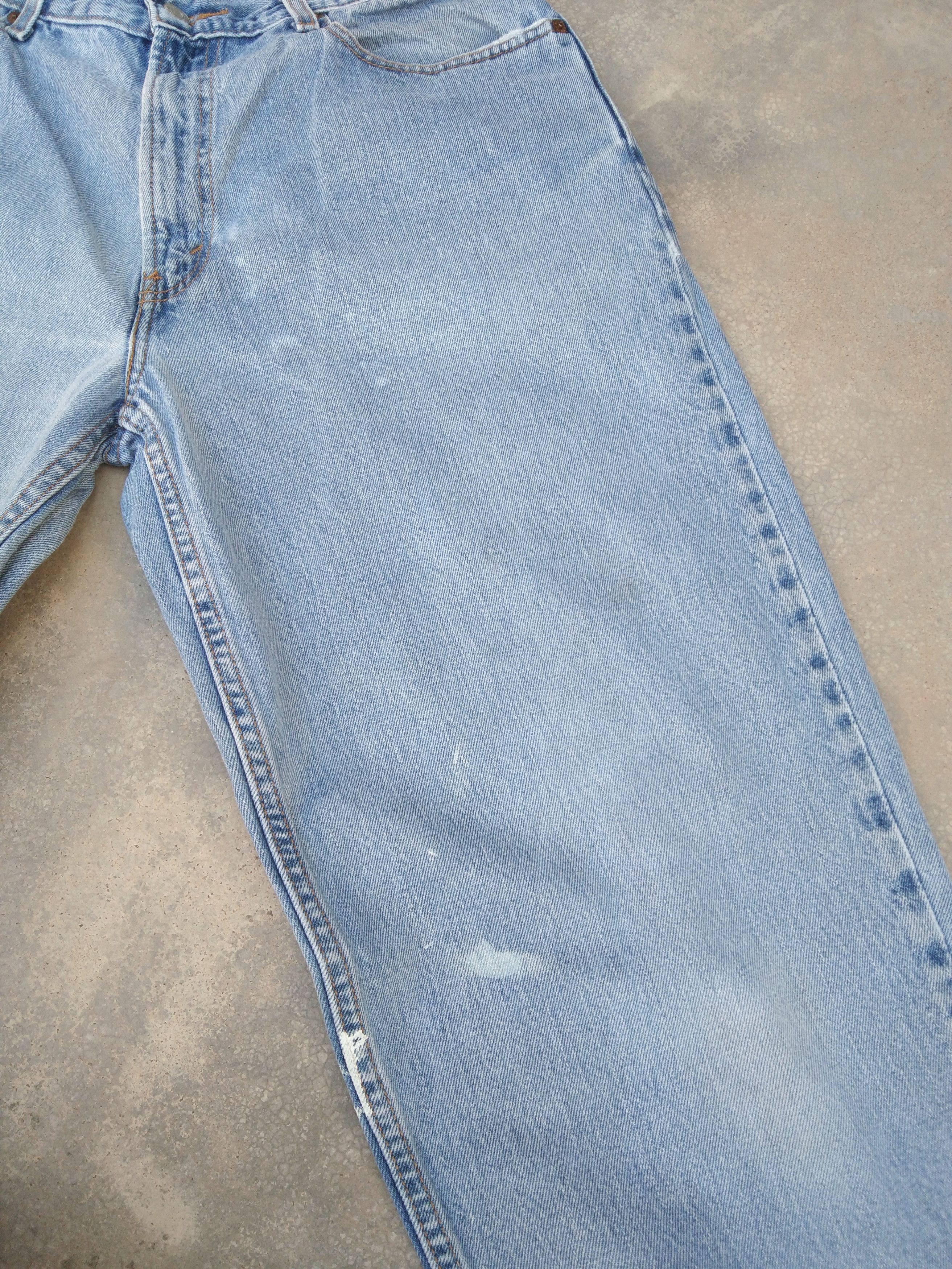 Levi's Vintage Levi's Jeans 560 Light Wash Relaxed Denim 34x30 Size US 34 / EU 50 - 3 Thumbnail