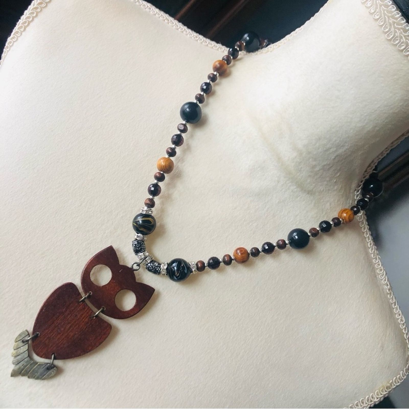 Handmade Handcrafted repurpose articulated owl pendant necklace Size ONE SIZE - 1 Thumbnail