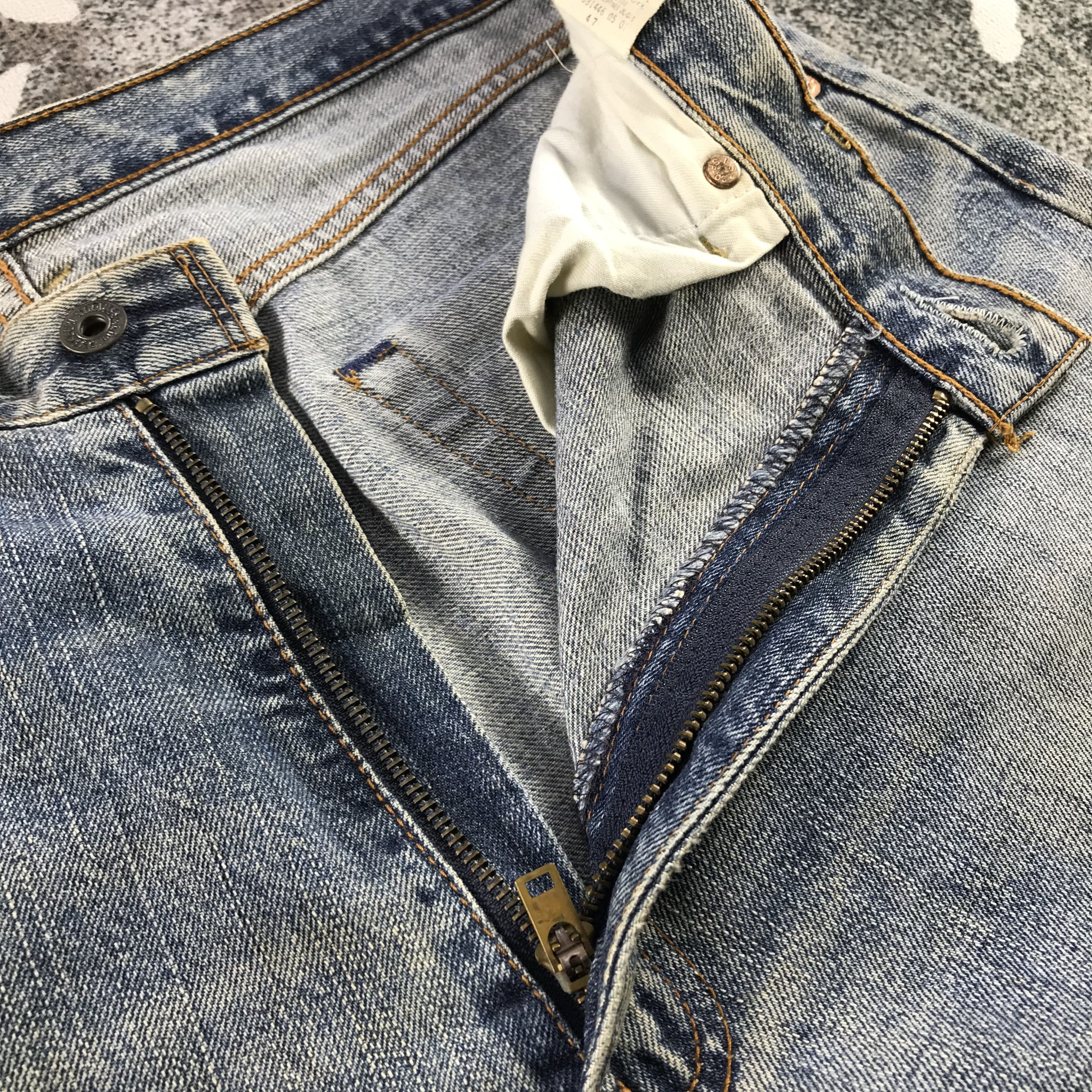 Levi's Vintage Levis 503 Jeans Dirty Wash Denim KJ3360 Size US 34 / EU 50 - 9 Thumbnail