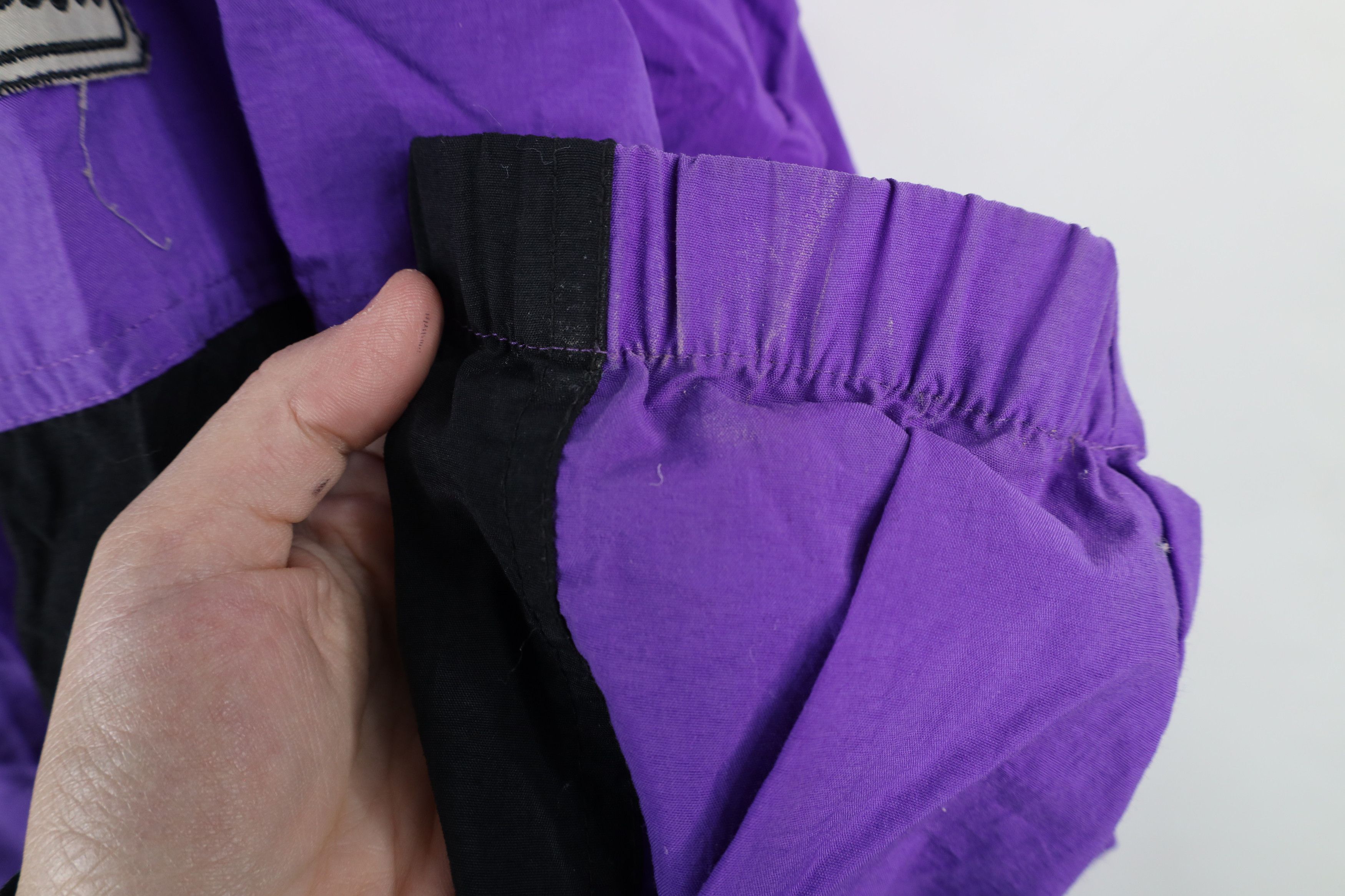 Champion × Vintage Vintage 90s Champion Reflective Windbreaker Jacket Purple Size L / US 10 / IT 46 - 7 Thumbnail