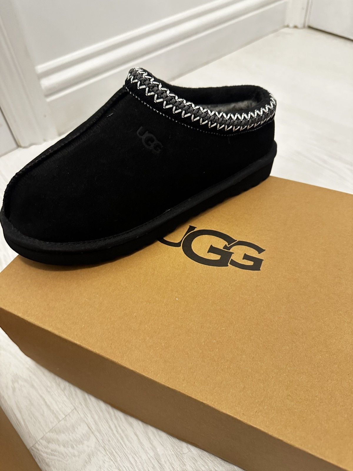 Ugg Beige UGG Tasman II Size US 8.5 / IT 38.5 - 4 Thumbnail