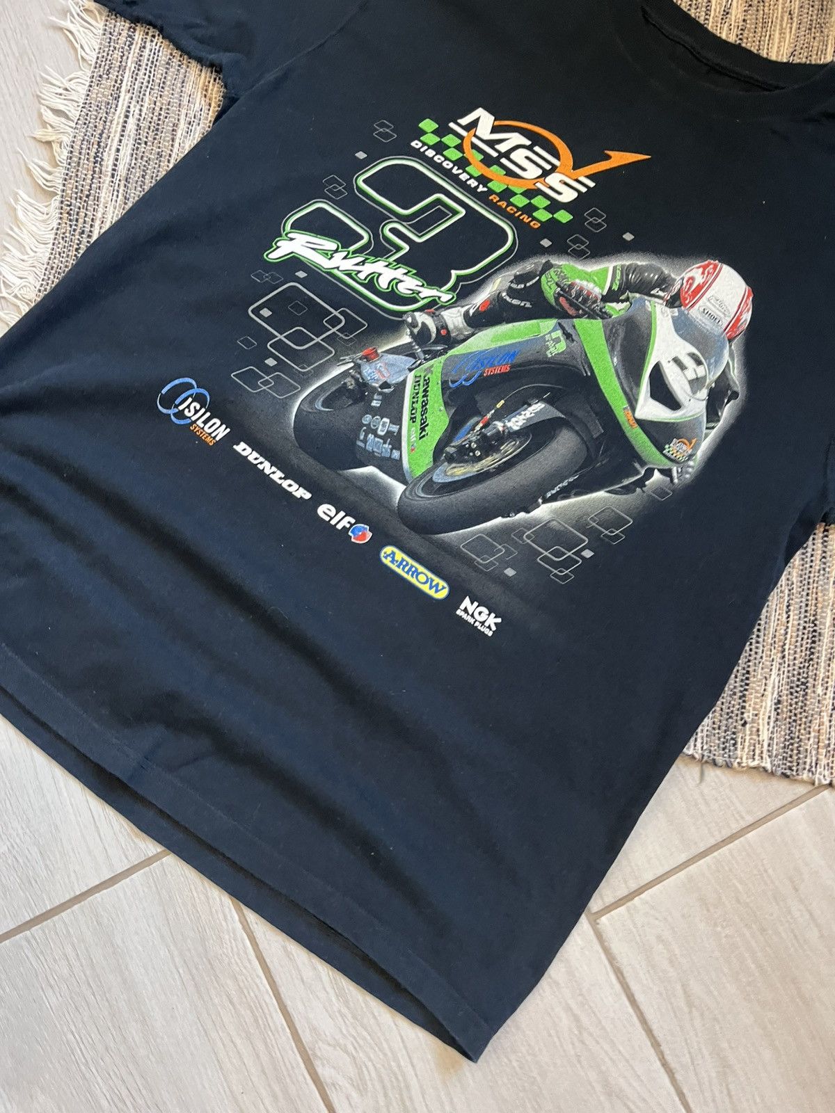 Vintage Vintage Kawasaki Moto Tshirt Y2K racing tee minimalistic Size US L / EU 52-54 / 3 - 7 Thumbnail
