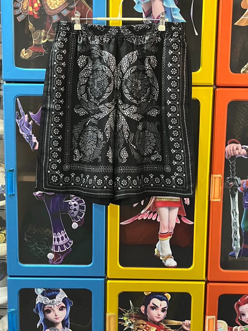 Versace Versace Black Silk Embroidered Shorts - dmc Size US 31 - 1 Thumbnail