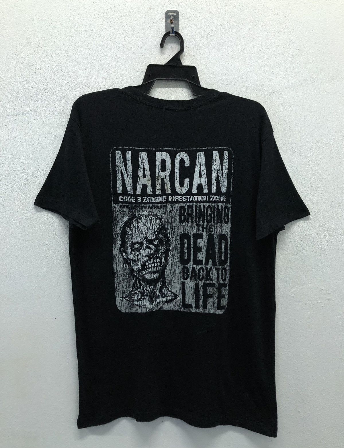 Vintage Vintage Narcan Code&Zombie Infestation Zone T-Shirt Size US L / EU 52-54 / 3 - 1 Thumbnail