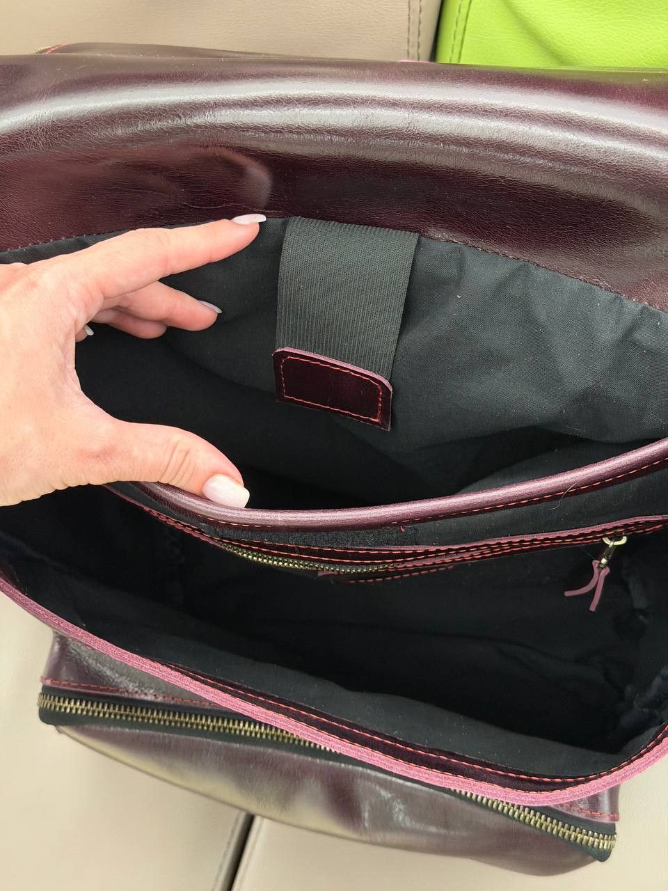 Handmade Leather backpack. Laptop backpack. Genuine Shiny leather Size ONE SIZE - 4 Thumbnail