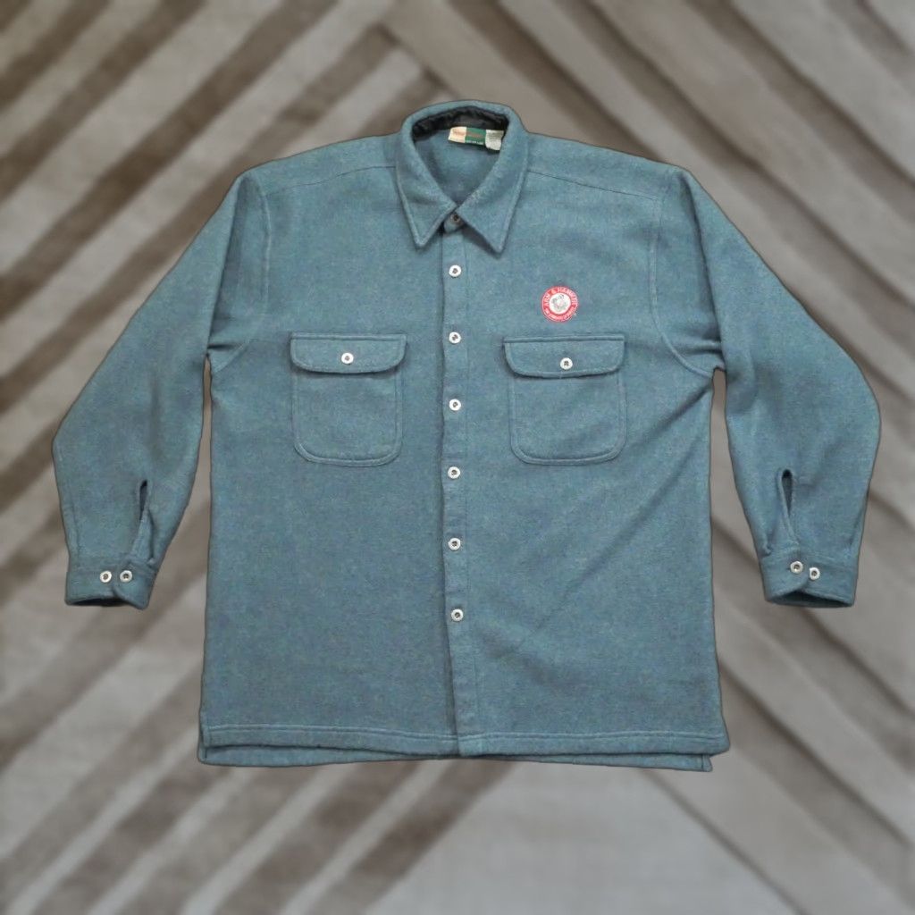 Vintage VINTAGE Wear Guard Arm & Hammer Shirt Adult Large Blue Fleece Button Up Size US L / EU 52-54 / 3 - 1 Thumbnail