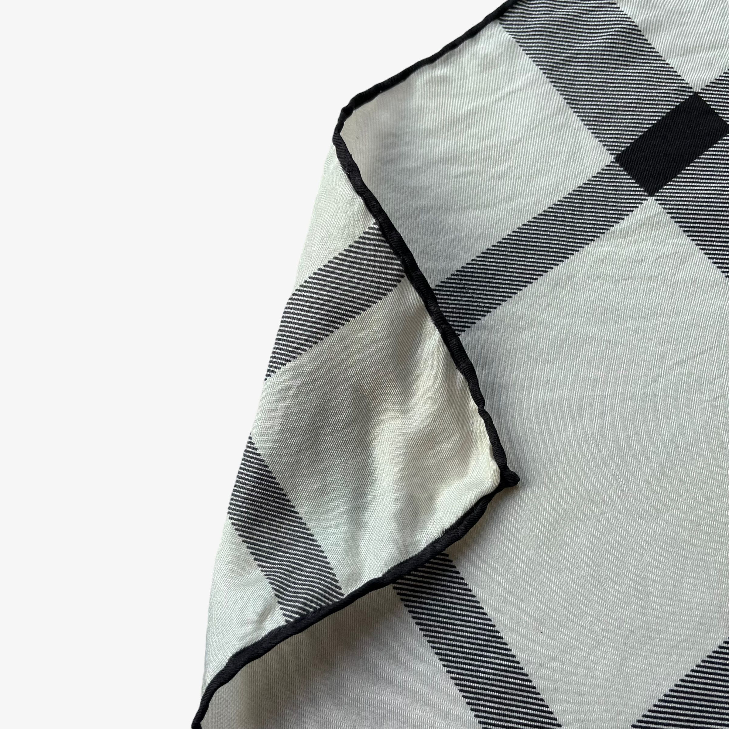 Burberry Vintage 90s Burberry White & Black Check Print Silk Scarf Size ONE SIZE - 3 Thumbnail