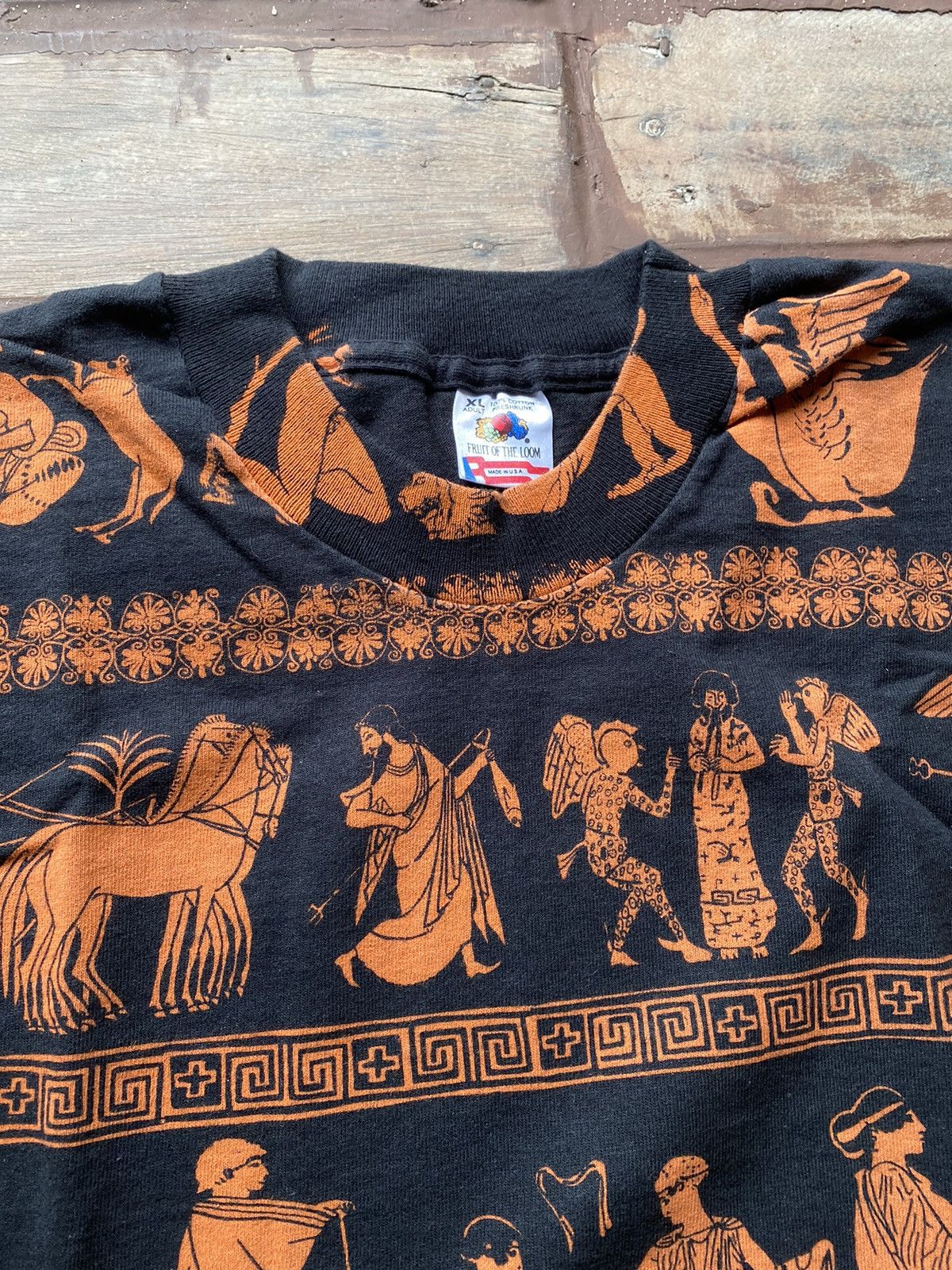 Vintage Vintage 1990s Egyptian Hieroglyphics T Shirts Size US XL / EU 56 / 4 - 3 Thumbnail
