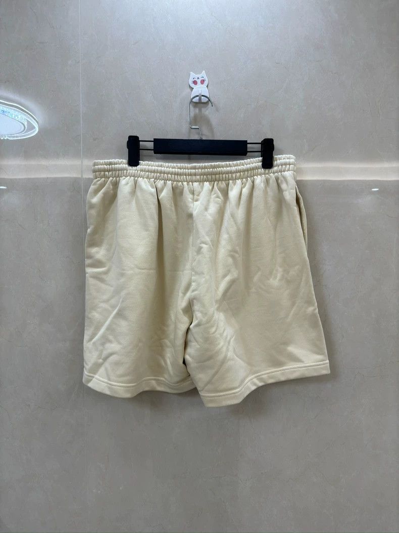 Balenciaga Balenciaga size M Coke Shorts Size US 26 / EU 42 - 2 Thumbnail