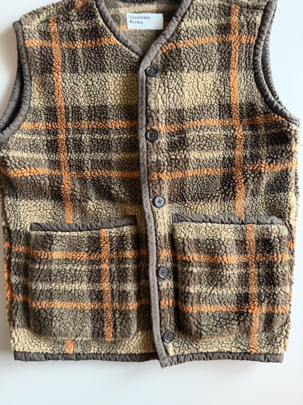 Universal Works LANCASTER GILET (CHECK SHERPA FLEECE) - BROWN Size US S / EU 44-46 / 1 - 3 Thumbnail