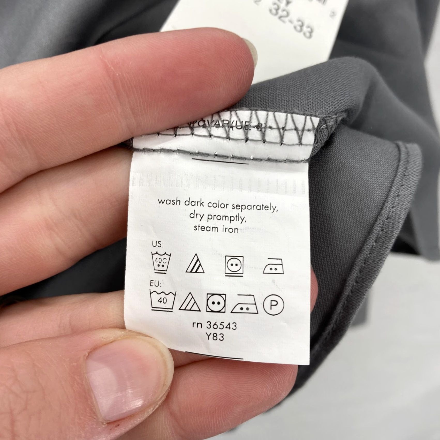 Van Heusen Van Heusen Shirt Mens 14.5 Grey Lux Sateen Fitted No Iron Business Casual Dress Shirt Long Sleeve Slim Chest Pocket Women/Womens? Size US M / EU 48-50 / 2 - 7 Thumbnail
