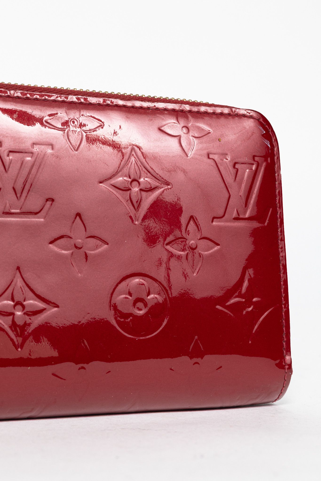 Louis Vuitton Louis Vuitton Zippy Pomme D'Amour Monogram Vernis Wallet Size ONE SIZE - 5 Thumbnail