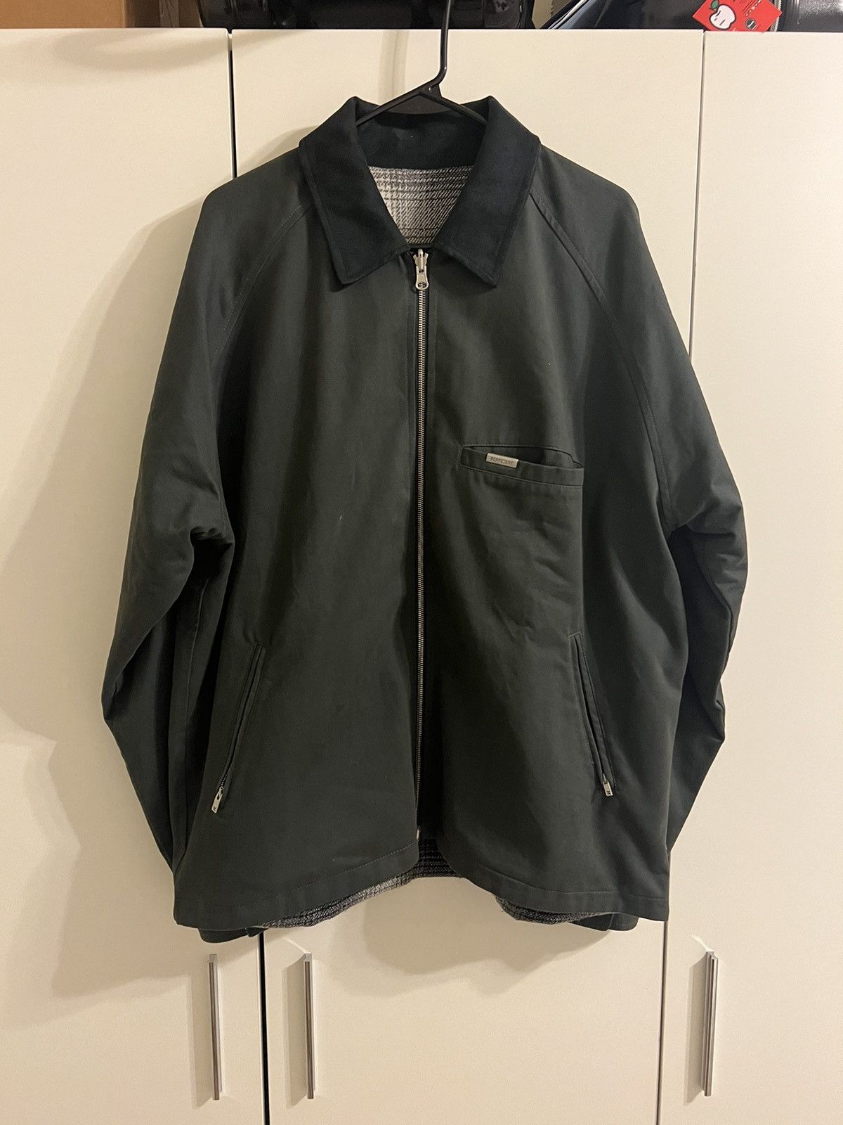 Represent reversible work jacket