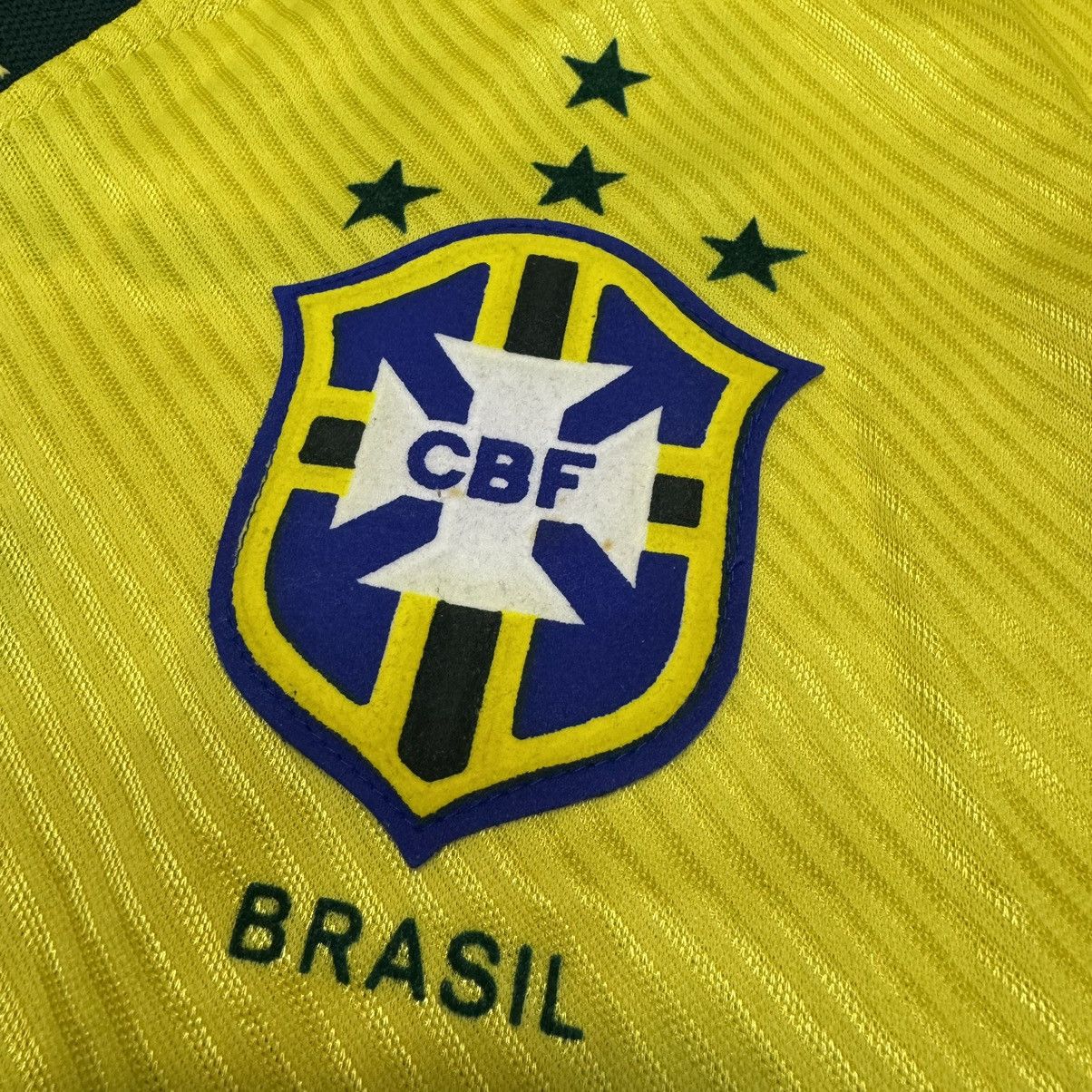 Umbro Brazil 94/96 home shirt #7 Bebeto Size US L / EU 52-54 / 3 - 6 Thumbnail