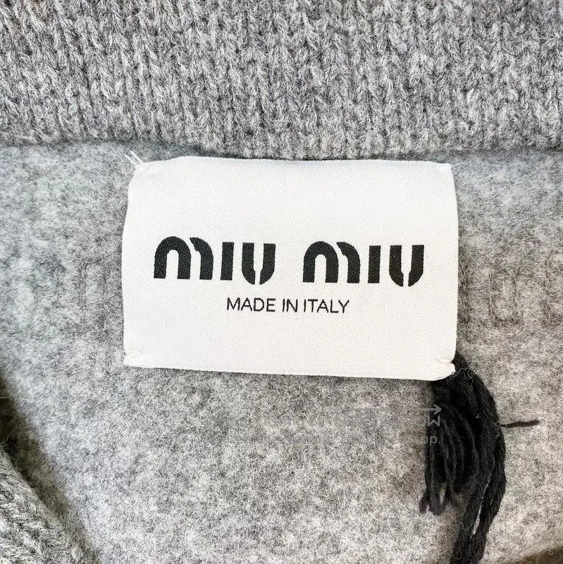 Miu Miu Miu Miu Gray Wool Pullover Sweater . Size M / US 6-8 / IT 42-44 - 7 Thumbnail