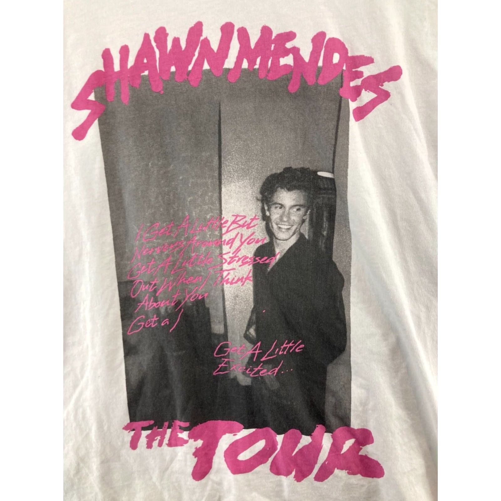 Pinko Shawn Mendes T Shirt Womens M Tour Pink Graphic Shirt Woman M Pink Music Rock Concert 90s Mens Womens Girls Boys Size M / US 6-8 / IT 42-44 - 4 Thumbnail