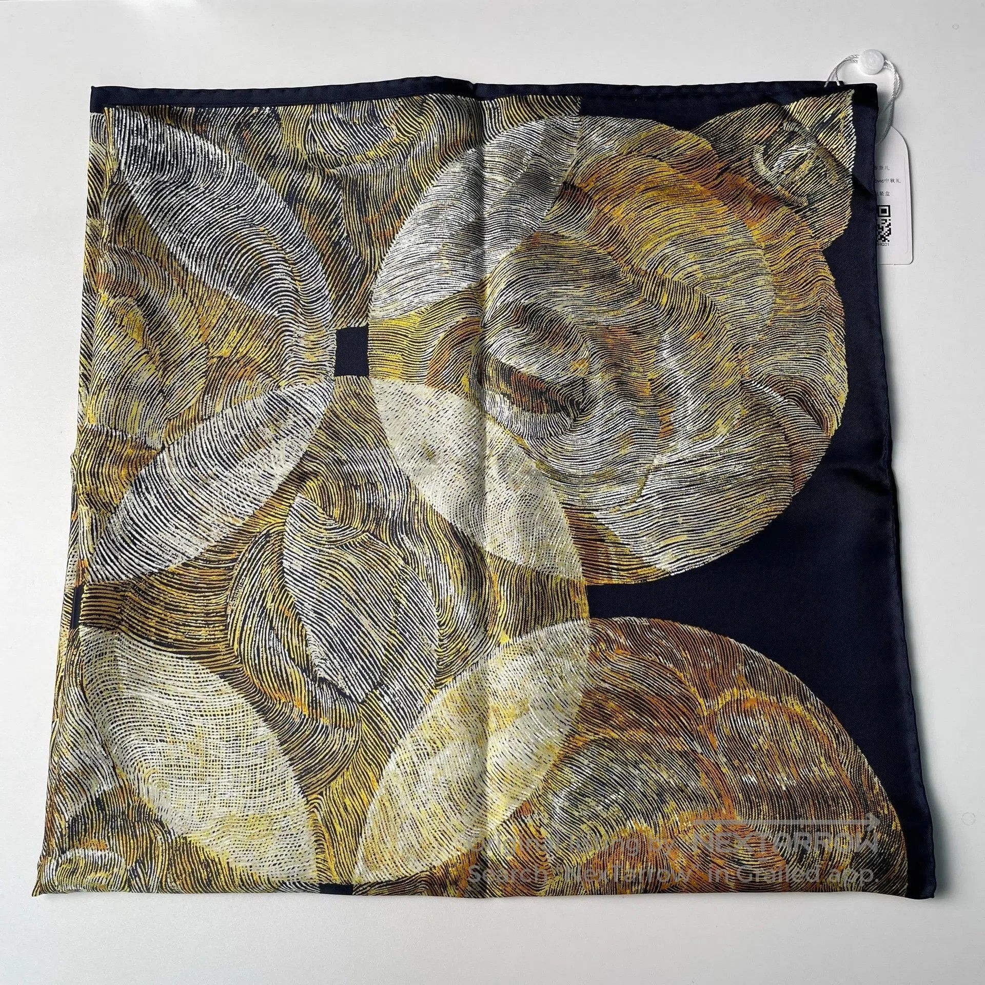Chanel Chanel Camellia Moon Phase Silk Scarf| Size ONE SIZE - 2 Thumbnail