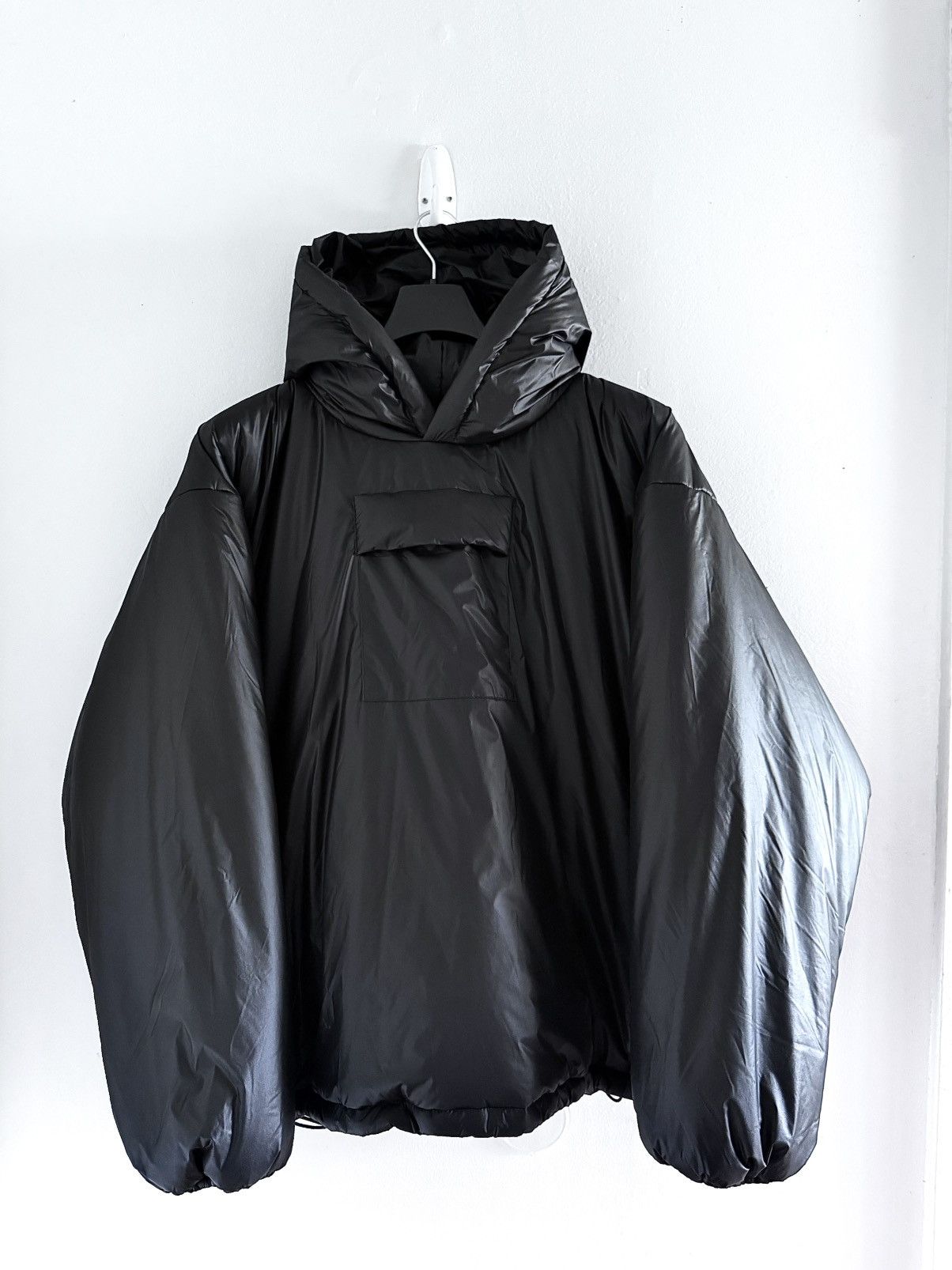 Yeezy ナイロンプルオーバー sample black /yzy Yeezy ナイロンプルオーバー sample black /yzy Yeezy ナイロンプル