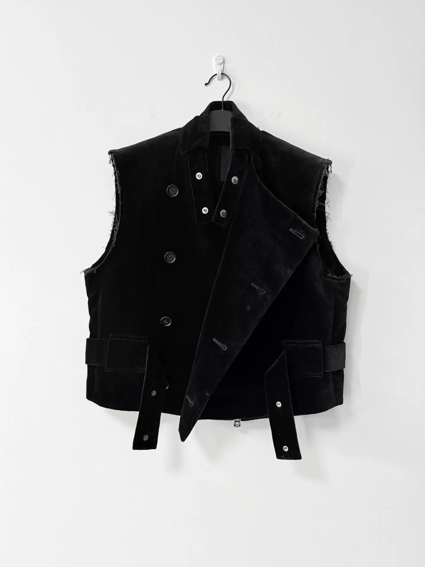 Takahiromiyashita The Soloist. Takahiro Miyashita Velvet Vest Size US L / EU 52-54 / 3 - 1 Thumbnail