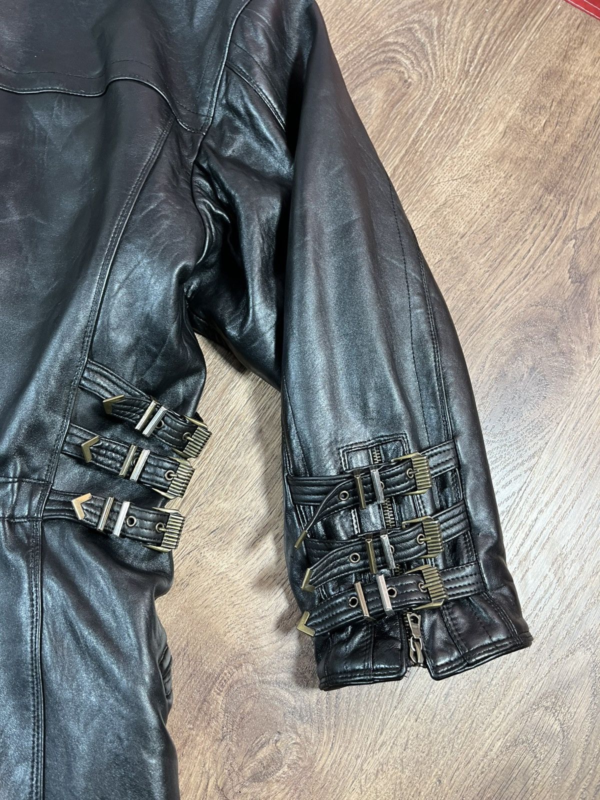 Versace GIANNI VERSACE 1992s LEATHER JACKET VERY RARE Size US XL / EU 56 / 4 - 23 Thumbnail