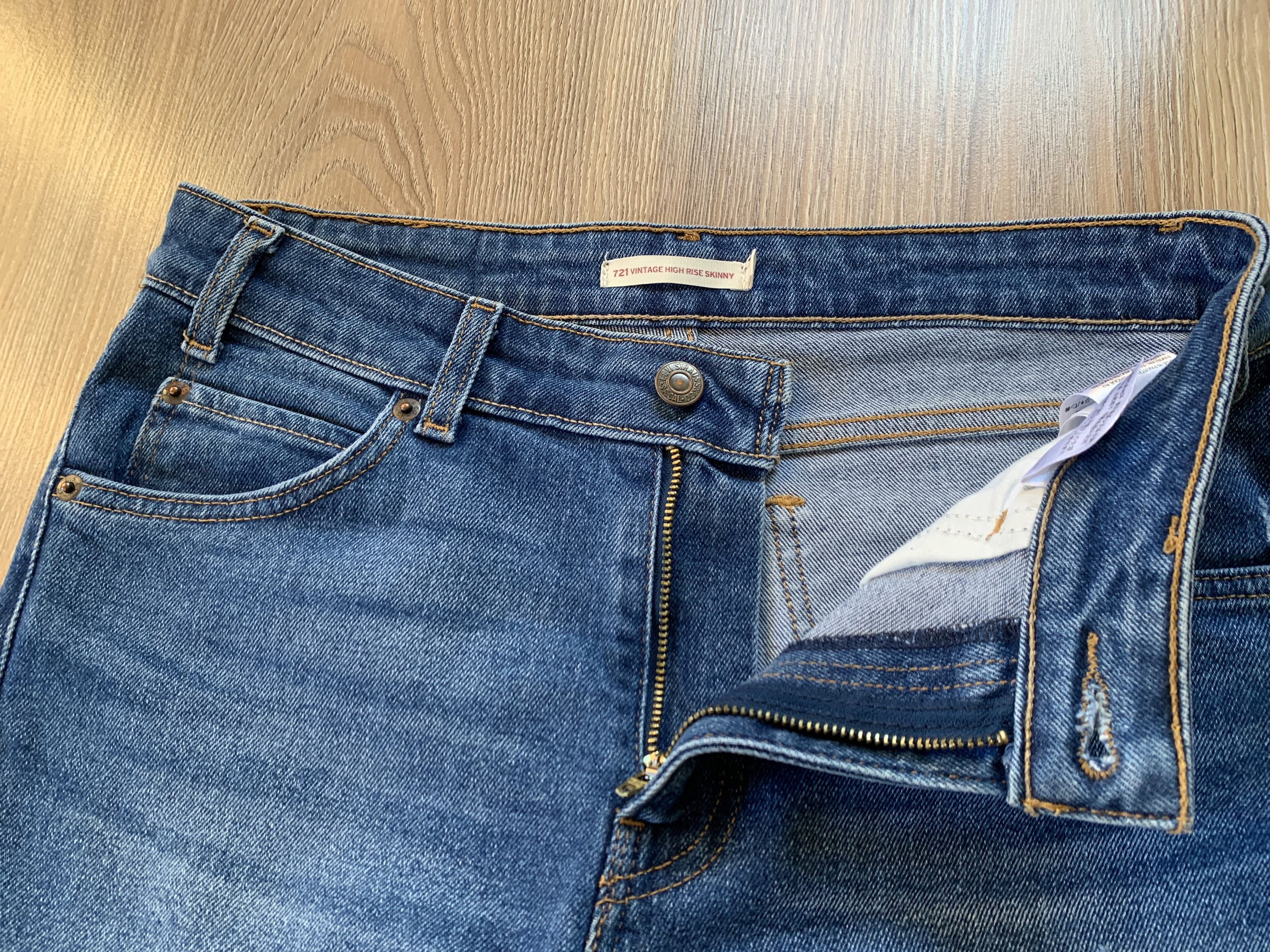 Levi's × Vintage Women’s Levis 721 Vintage High Rise Skinny Jeans Size 28" / US 6 / IT 42 - 5 Thumbnail