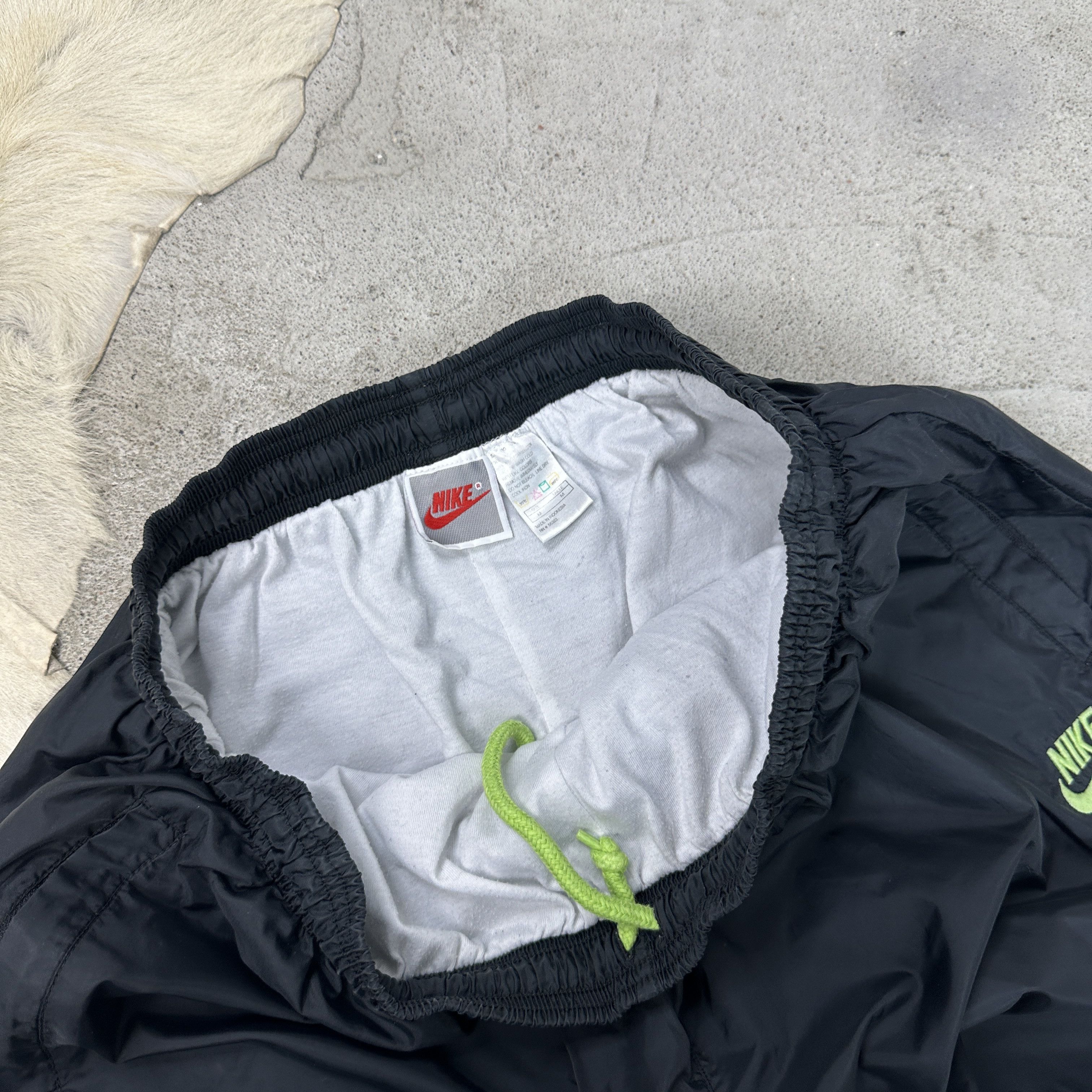 Nike × Vintage Vintage Sportswear Streetwear 90s Nike Sweatpants Size US 38 / EU 54 - 3 Thumbnail