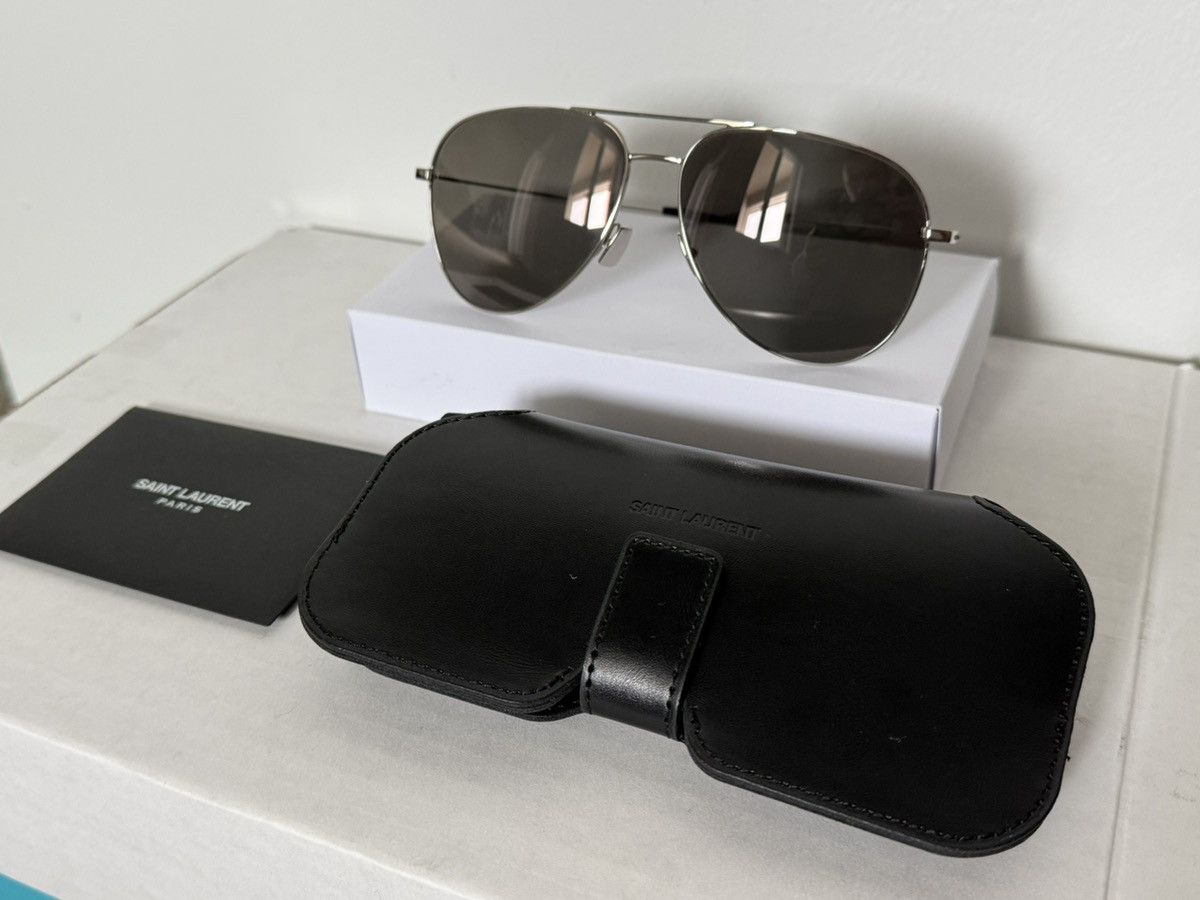 Saint Laurent Paris CLASSIC 11 010 sunglasses Size ONE SIZE - 4 Thumbnail