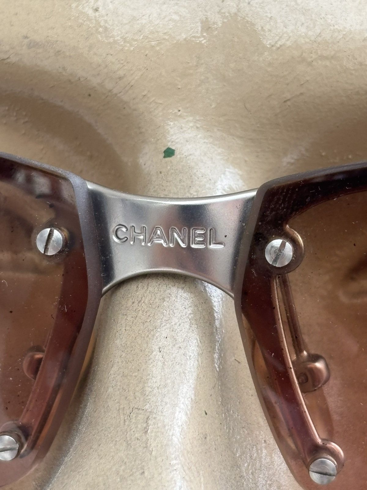 Chanel Vintage Rimless Shield Sunglasess 4008 Size ONE SIZE - 5 Thumbnail