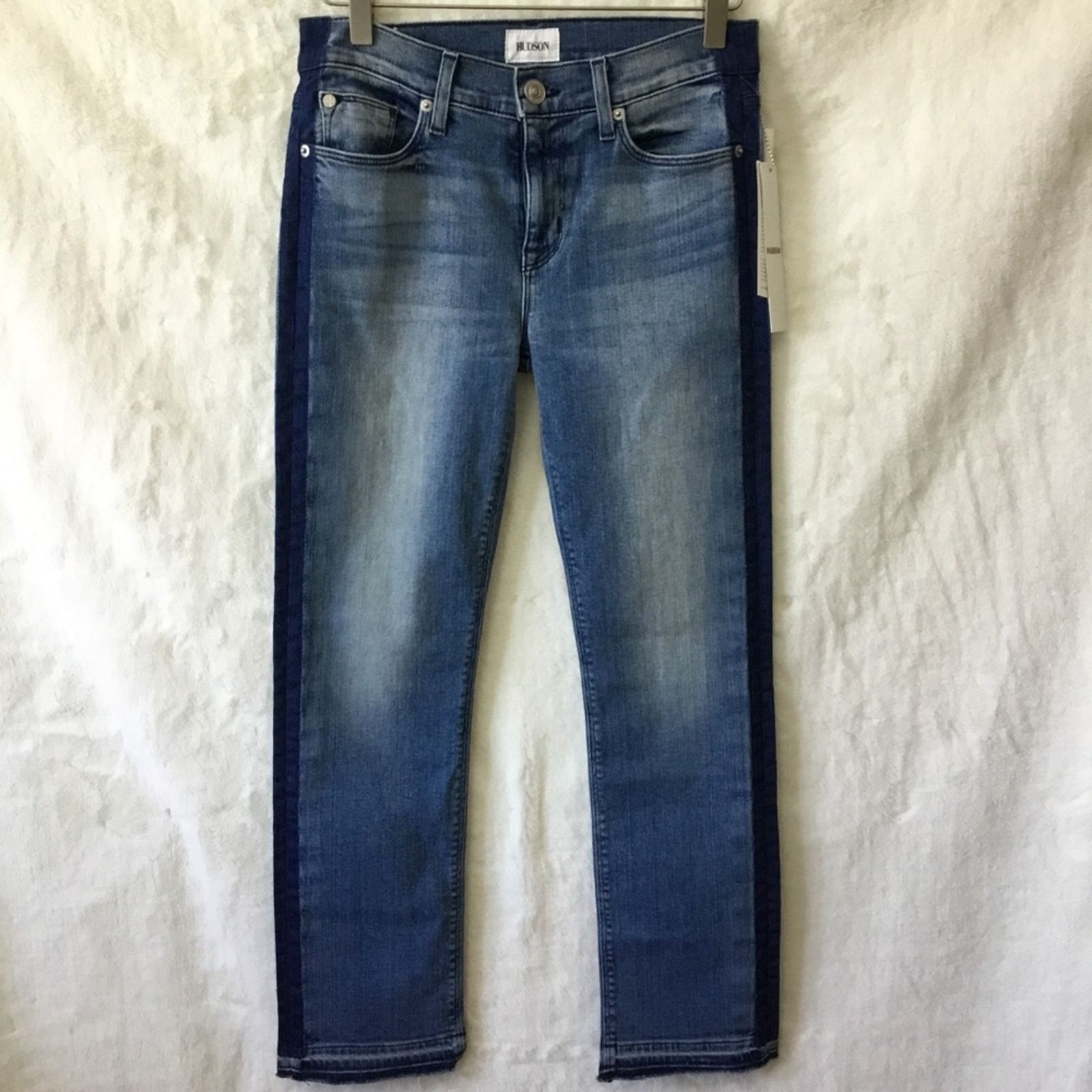 Hudson Hudson Midrise Tilda Crop Cigarette Jeans Size 26" / US 2 / IT 38 - 2 Thumbnail