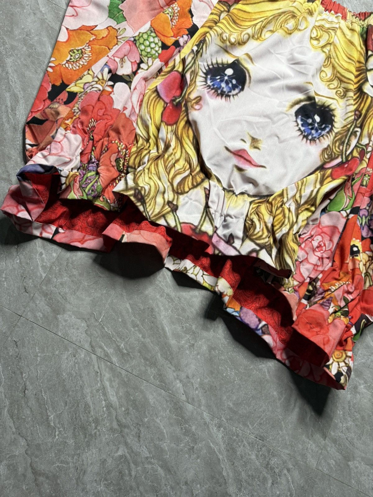 Comme des Garcons Comme Des Garcons x Macoto Garou S/S 18 Anime Print Skirt Size 30" / US 8 / IT 44 - 6 Thumbnail