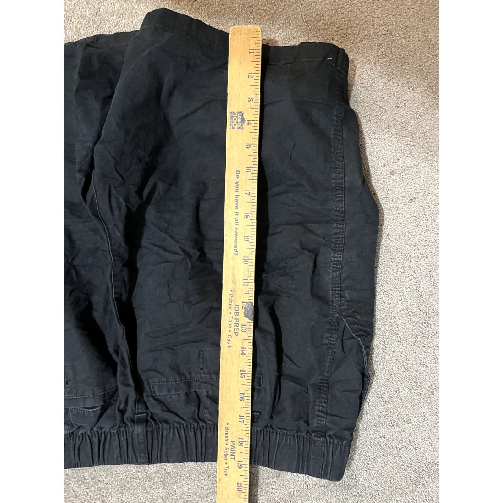 Old Navy Old Navy Chino Shorts Men's Black Large Cotton Spandex Button Fly Pocketed Back Pockets Flat Front 9.5 Inseam Size US 33 - 4 Thumbnail