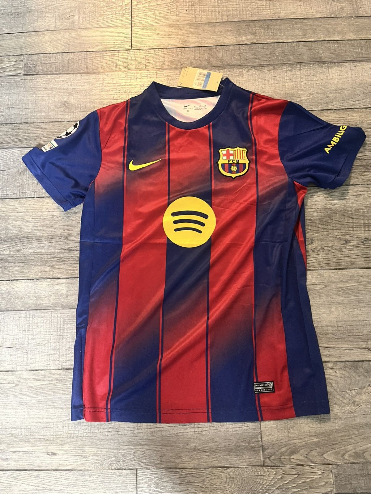 Nike FC BARCELONA 25/26 Champions League Home Kit Size US M / EU 48-50 / 2 - 1 Thumbnail