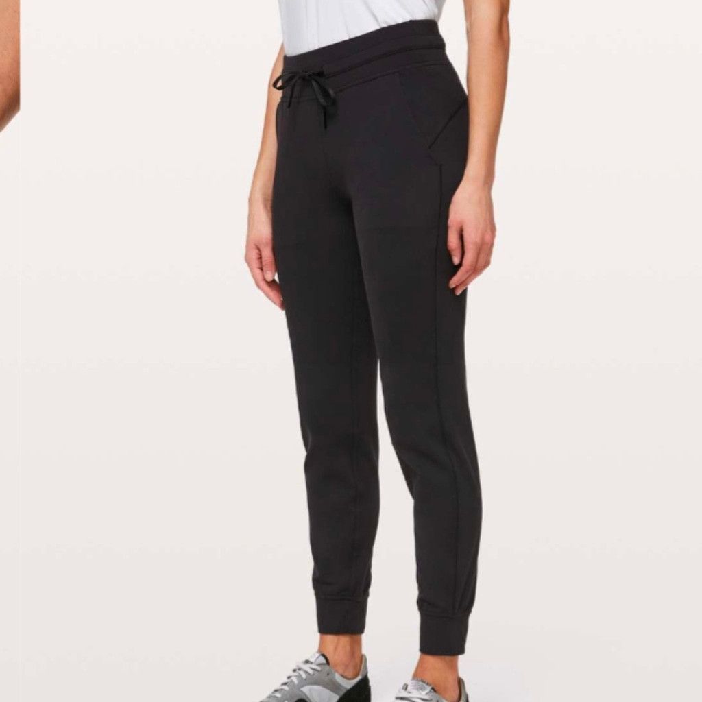 Lululemon Ready To Rulu Pant *29Black size 2