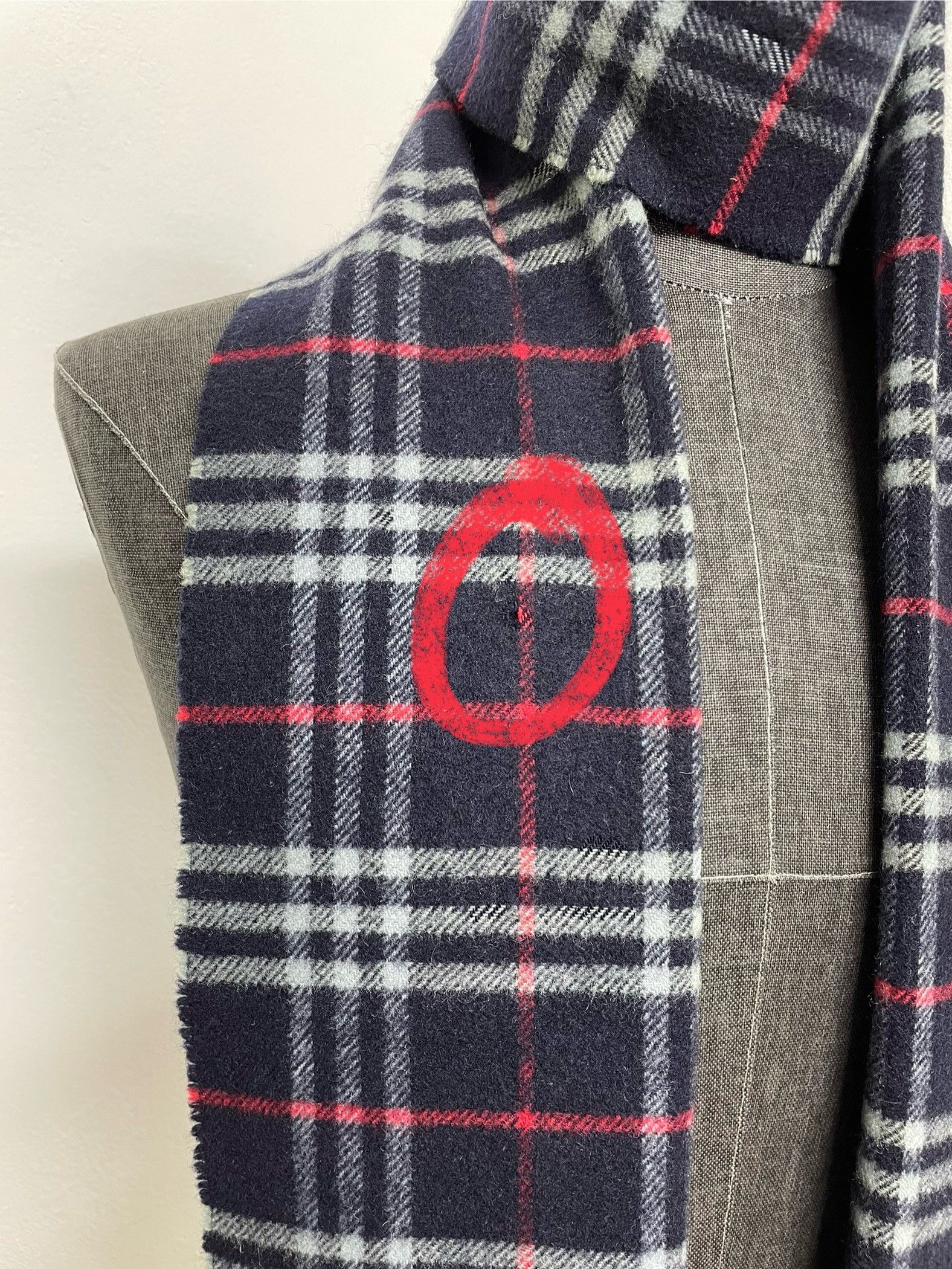 Burberry Burberry Scarf / Muffler - 6162 Size ONE SIZE - 5 Thumbnail