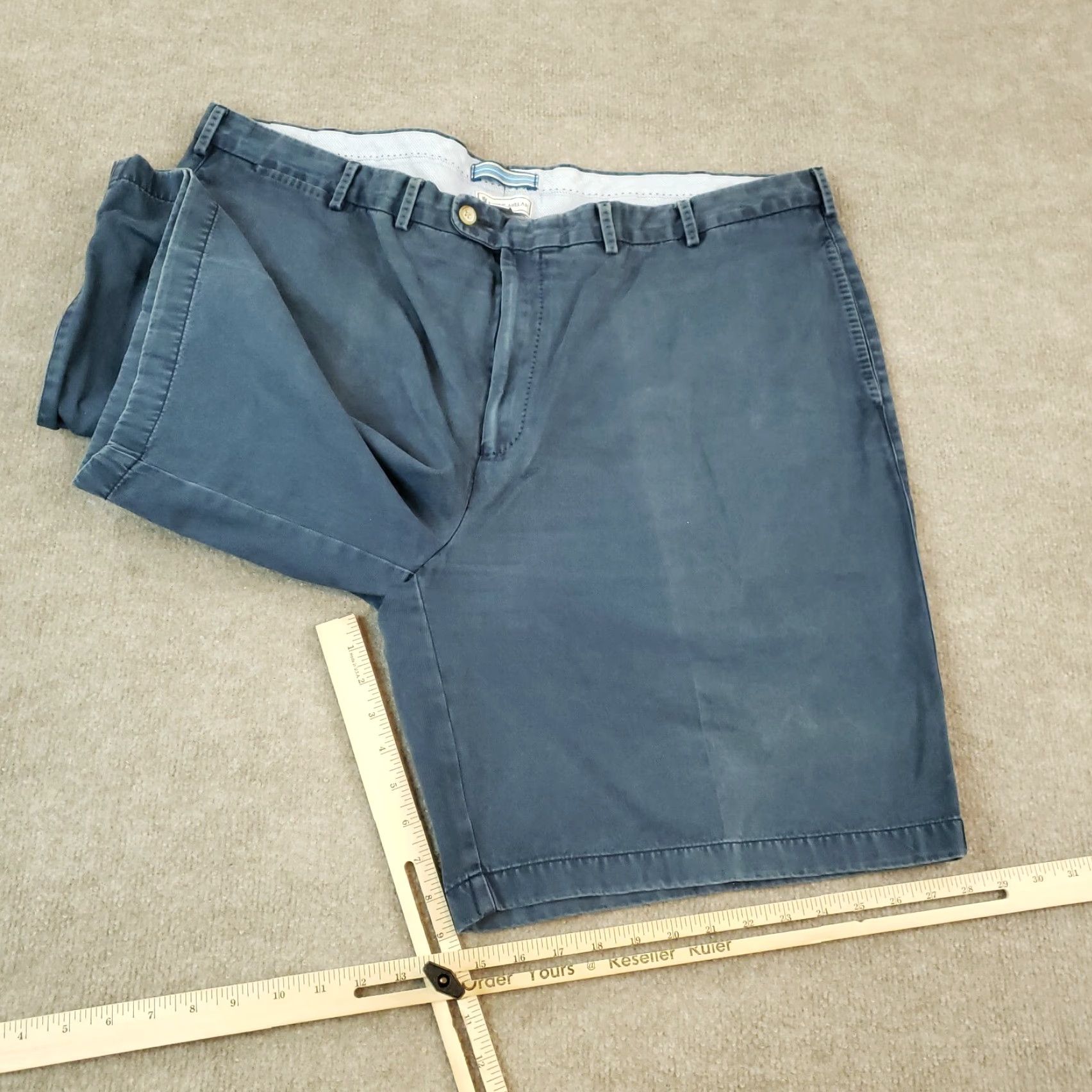 Peter Millar Peter Millar Mens Shorts 44 Blue Chino Flat Front Golf Size US 44 / EU 60 - 2 Thumbnail
