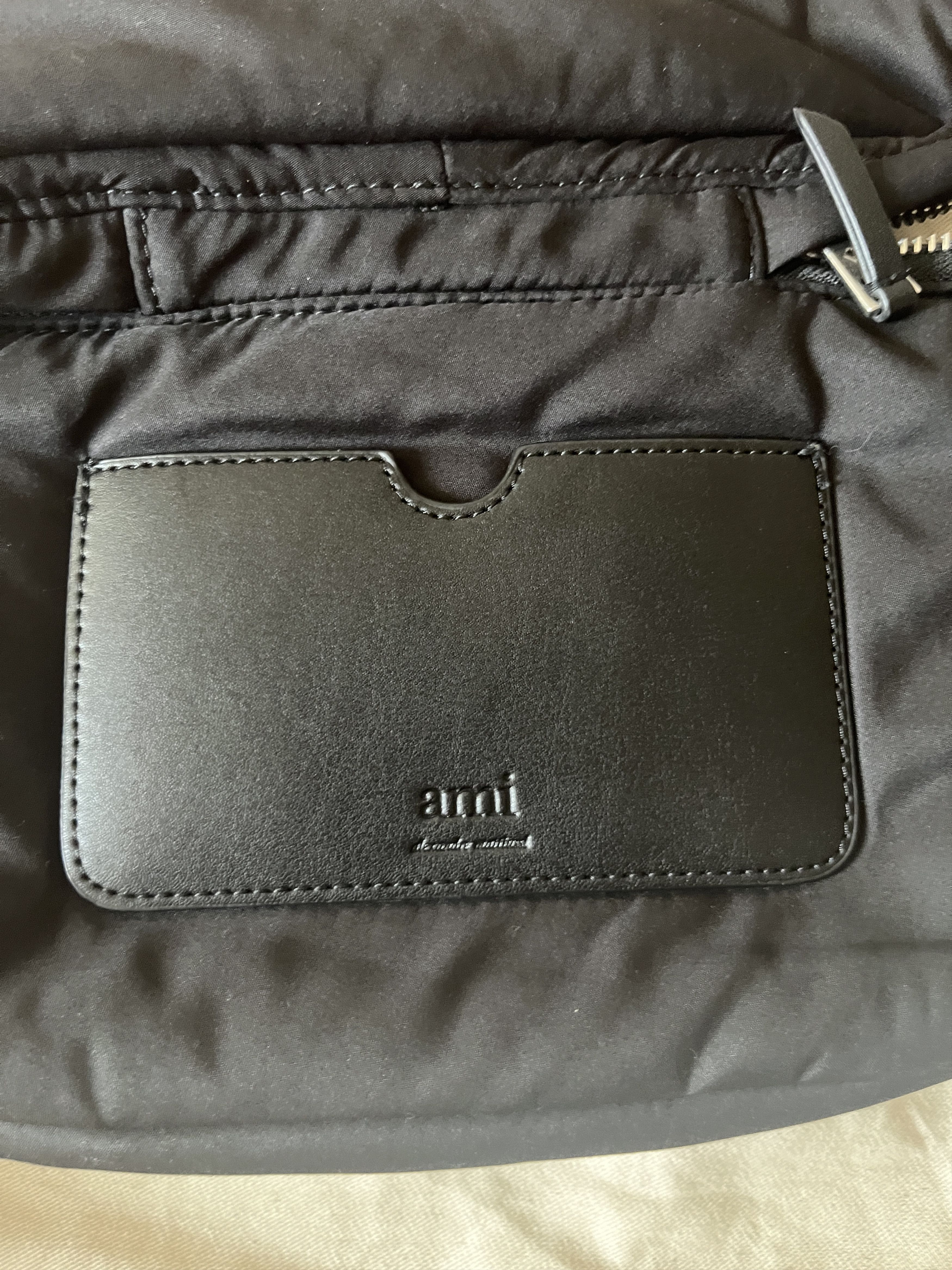 AMI AMI PARIS Black Ami De Coeur Messenger Bag Size ONE SIZE - 3 Thumbnail
