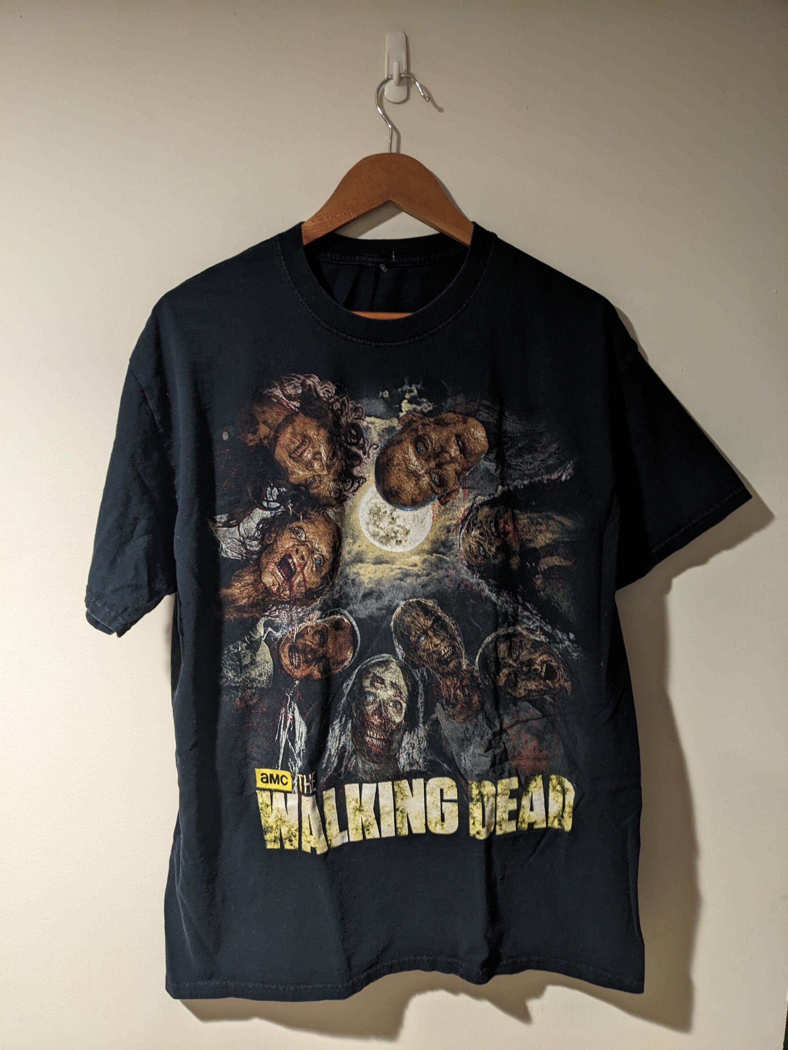 Vintage Vintage 2014 The Walking Dead Movie Promo X-Large T-Shirt Size US XL / EU 56 / 4 - 1 Thumbnail