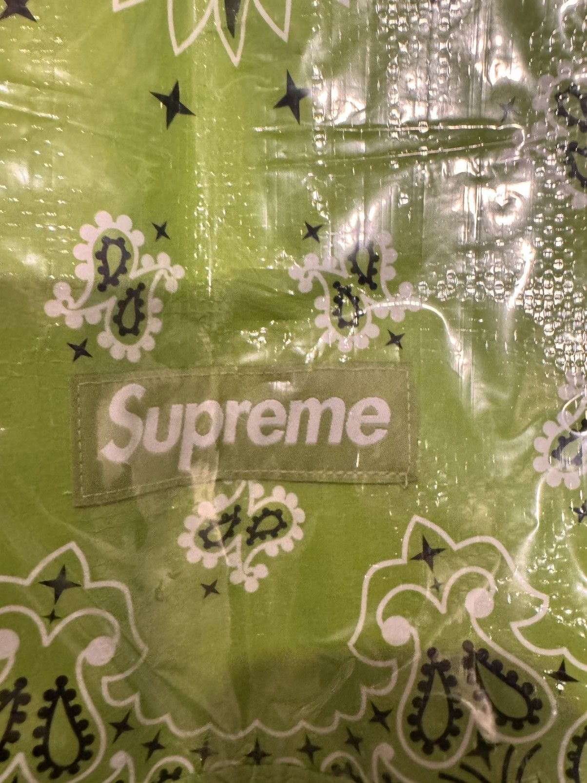 Supreme Supreme Bandana Tarp Small Duffle Bag Size ONE SIZE - 3 Thumbnail
