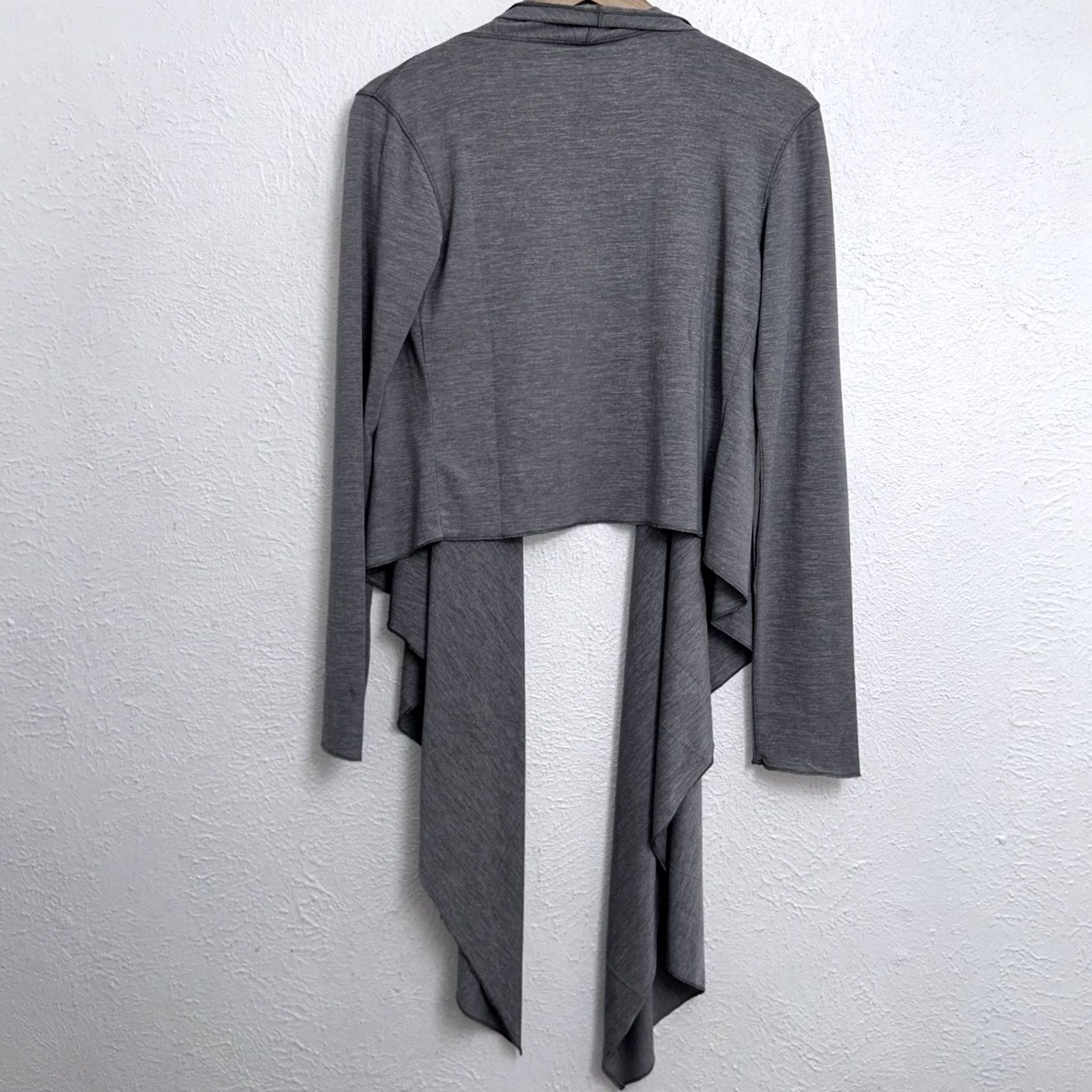 Patagonia Patagonia Glorya Wrap Gray Shawl Women’s XS Size XS / US 0-2 / IT 36-38 - 2 Thumbnail