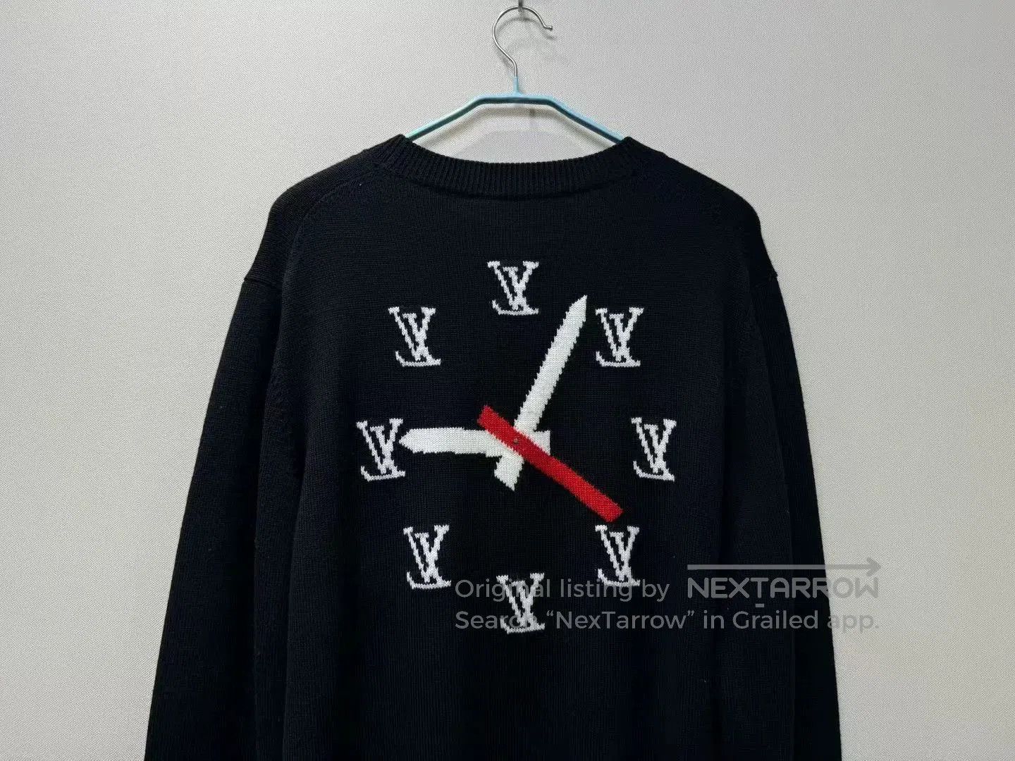 Louis Vuitton louis vuitton black clock logo sweater. Size US L / EU 52-54 / 3 - 5 Thumbnail