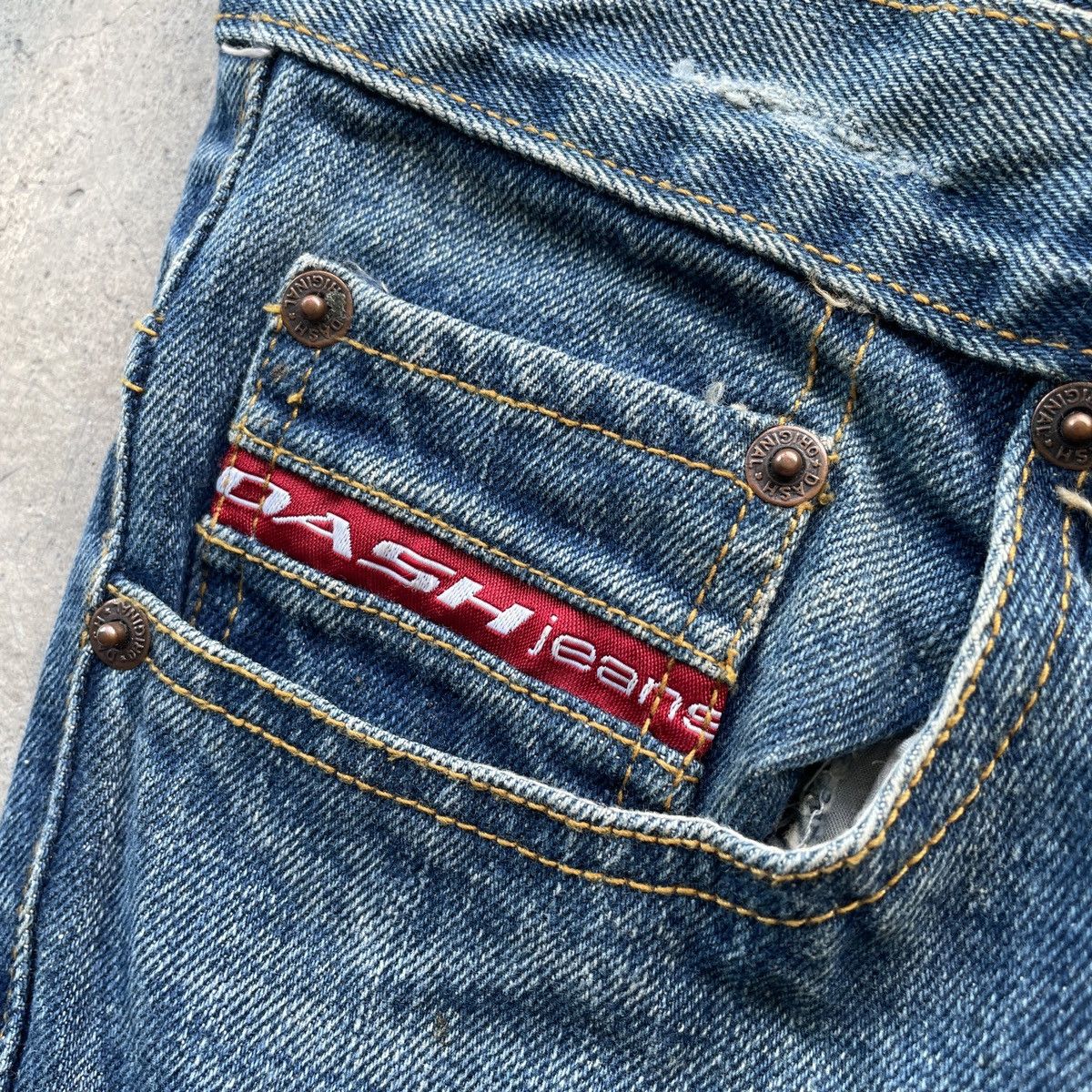 Japanese Brand Vintage Dash Jeans Japan Faded Distressed Denim Pants W32x30 Size US 32 / EU 48 - 8 Thumbnail